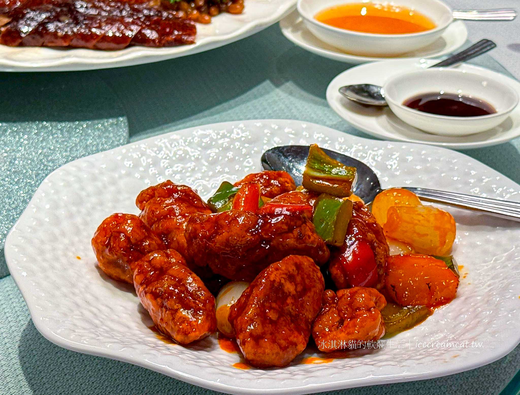 【香港中環美食】鏞記酒家 燒鵝名店米其林推薦粵菜，合菜必吃菜單 @冰淇淋貓的軟爛生活