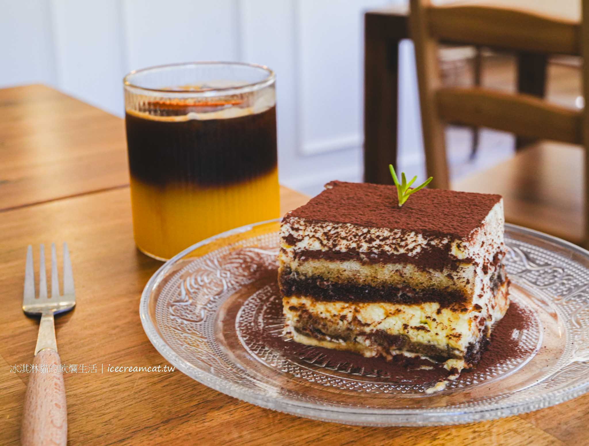 Butter Cake Café 奶油蛋糕咖啡廳｜新店大坪林捷運站甜點下午茶，韓系咖啡廳推薦 @冰淇淋貓的軟爛生活