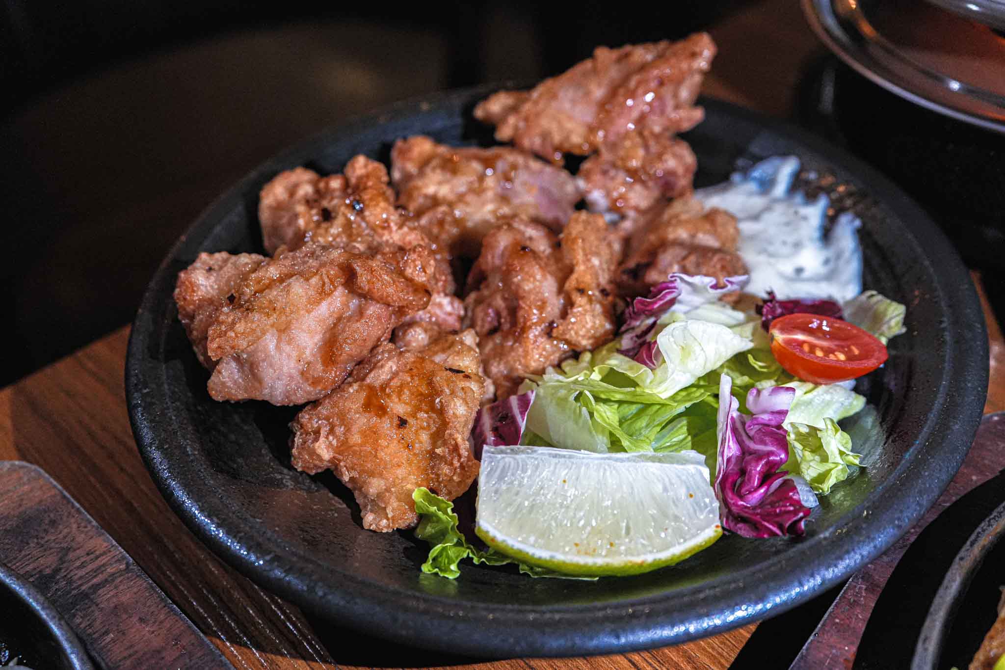 【新竹美食】ABV日式居酒屋新竹關新店｜日式與鐵板料理必吃清單，竹科附近美食推薦 @冰淇淋貓的軟爛生活
