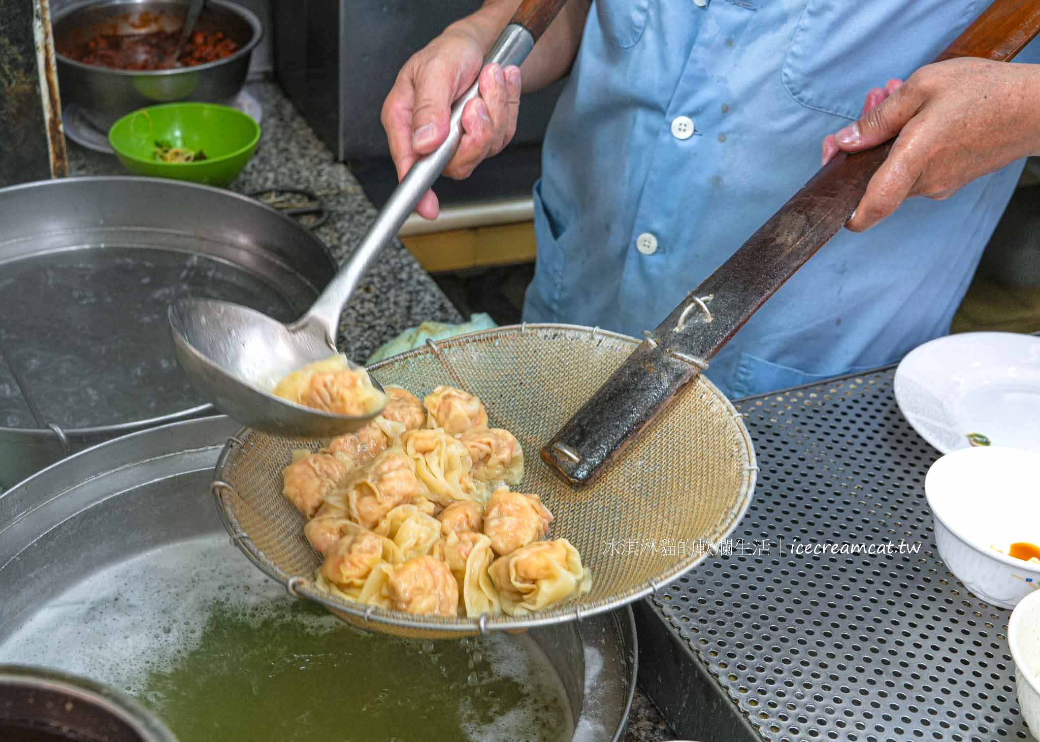 【香港佐敦美食】麥文記麵家 米其林推薦鮮蝦雲吞麵必吃，吃完順逛廟街夜市 @冰淇淋貓的軟爛生活
