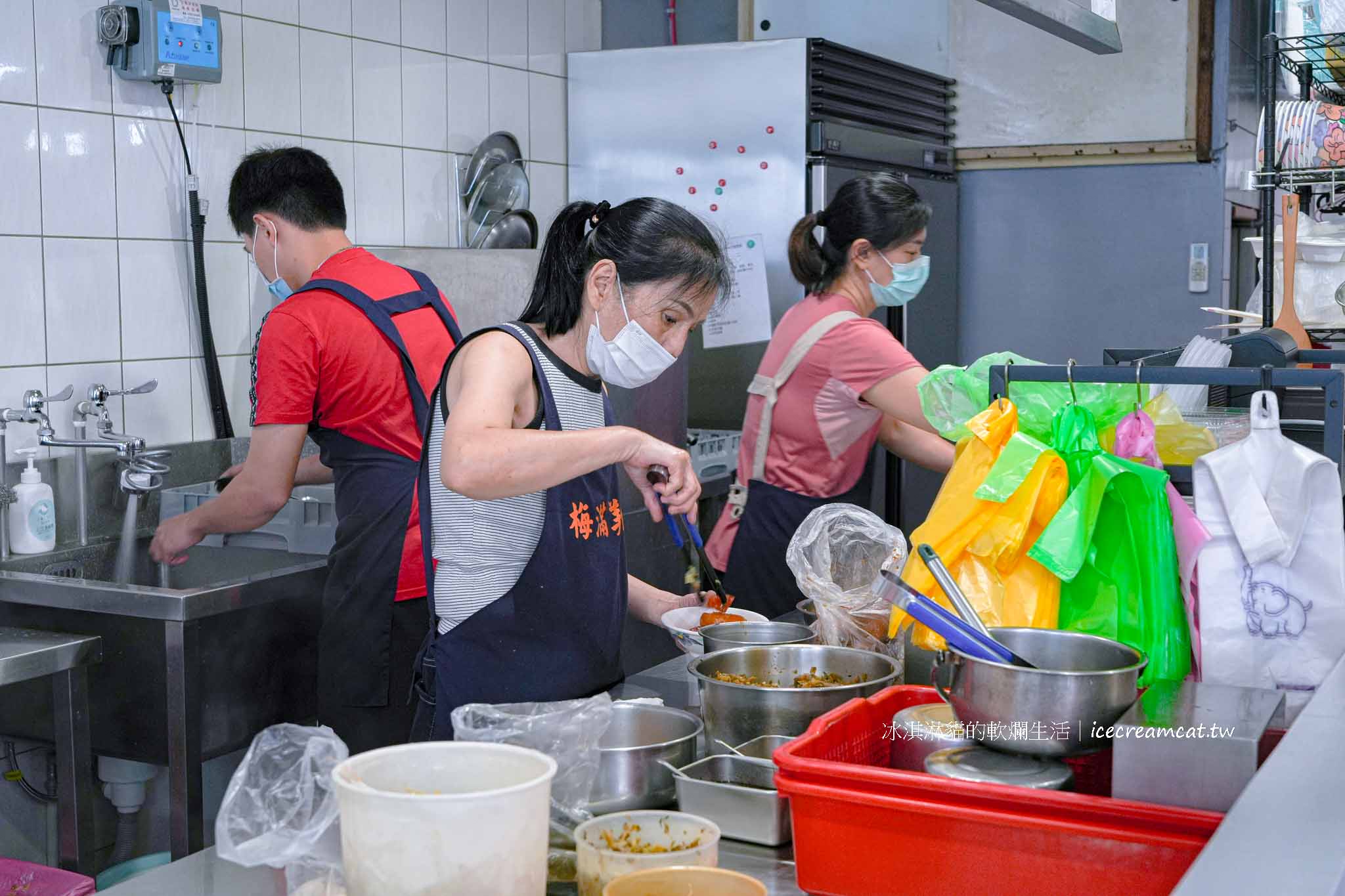 大同區美食｜梅滿美食 搬家新址！2025菜單必吃焢肉飯，圓山站大龍峒小吃 @冰淇淋貓的軟爛生活