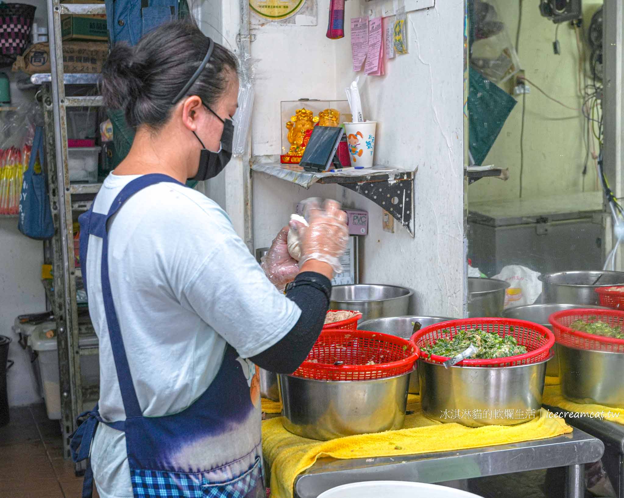 【台北四平街美食】阿源煎餅｜松江南京站超人氣小吃，菜單與必點口味推薦 @冰淇淋貓的軟爛生活