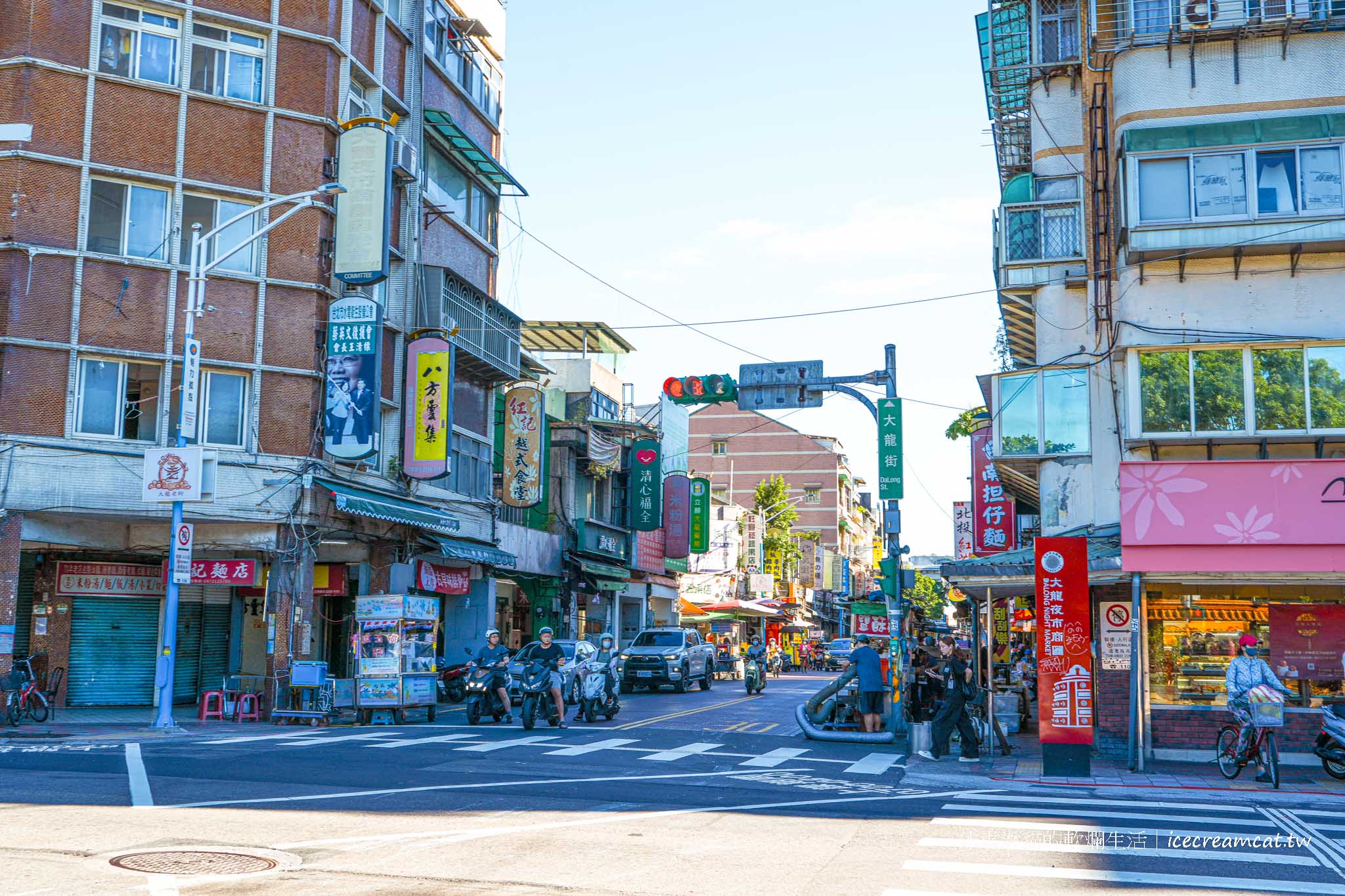 2025 台北大龍峒｜圓山站周邊必吃美食 和 保安宮 百年古蹟屋頂看飛機 @冰淇淋貓的軟爛生活