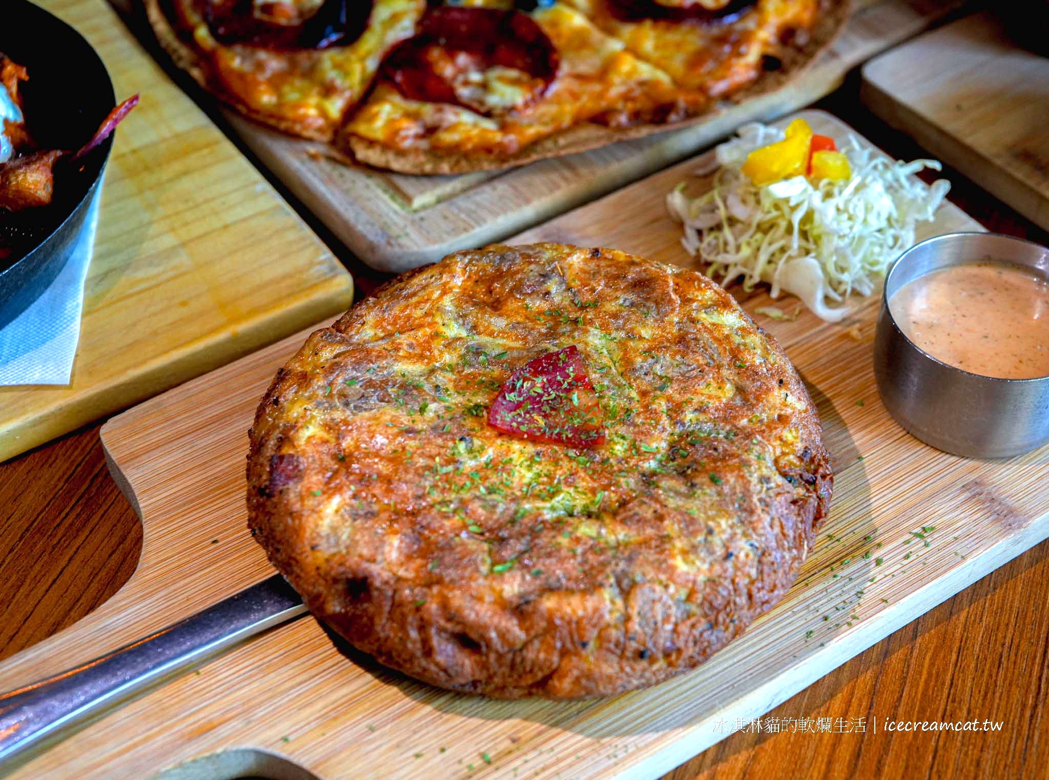 台中美食推薦｜ABV地中海餐酒館 700款世界精釀啤酒餐廳與入門指南，聚餐好去處 @冰淇淋貓的軟爛生活