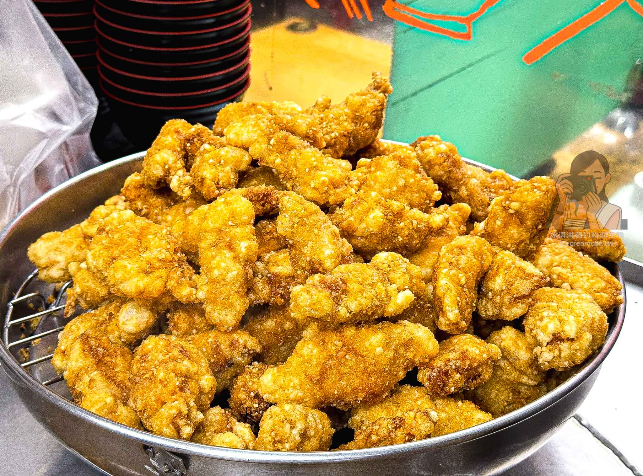 石牌【滷三塊】台南五花肉飯｜營業到宵夜時間都在排隊，菜單必點土魠魚便當 @冰淇淋貓的軟爛生活