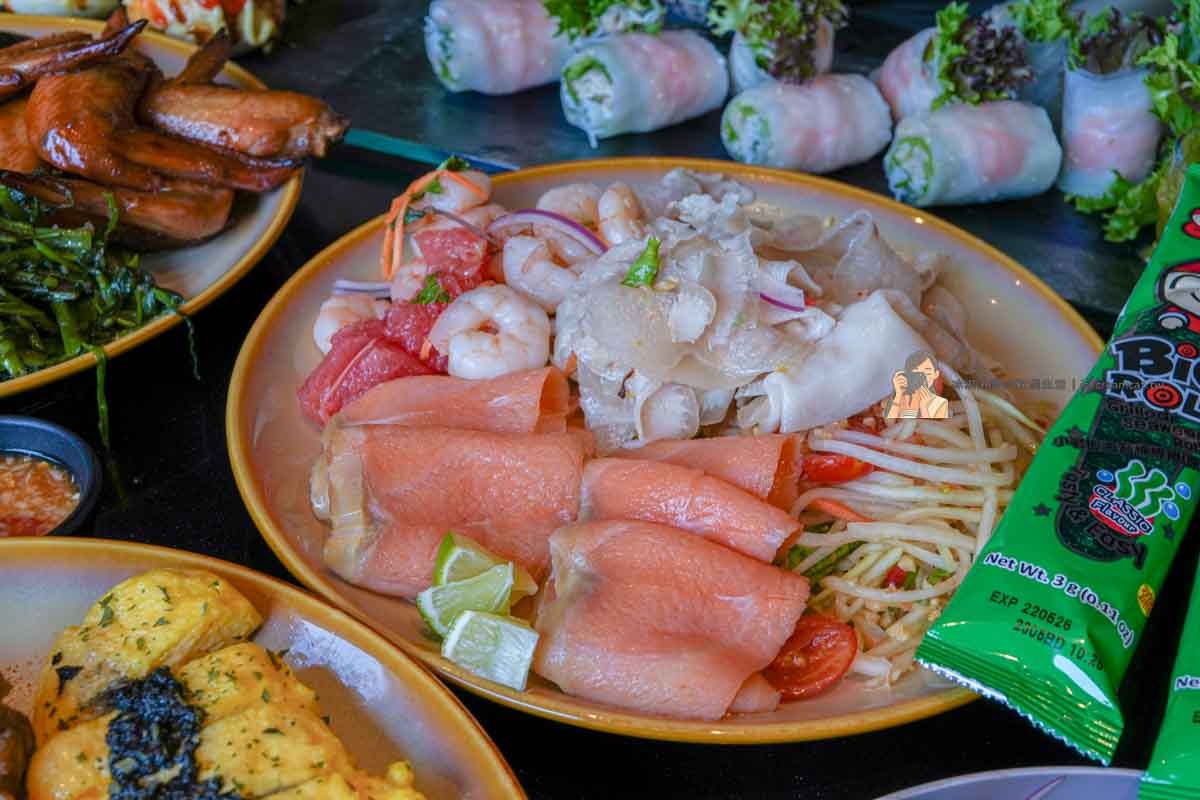 【大直美食】泰市場吃到飽大直英迪格店訂位、價格，台北自助餐推薦(晶華酒店集團) @冰淇淋貓的軟爛生活