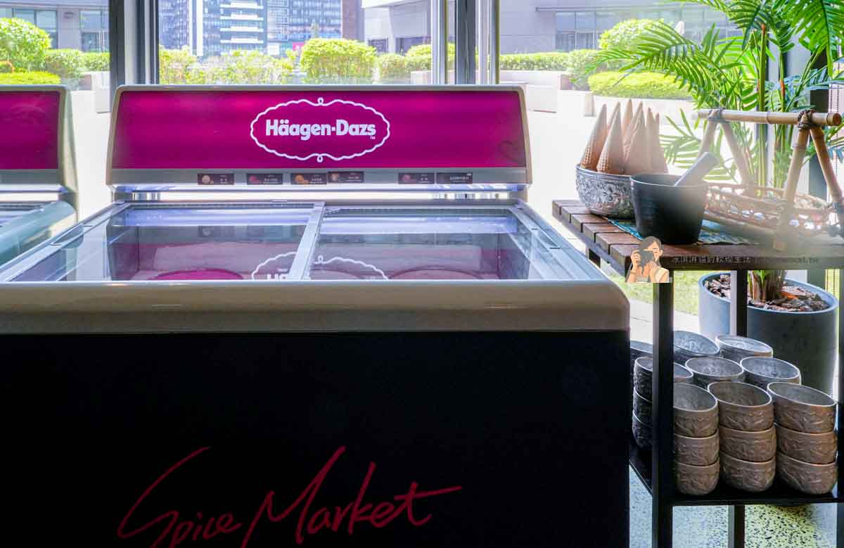 【大直美食】泰市場吃到飽大直英迪格店訂位、價格，台北自助餐推薦(晶華酒店集團) @冰淇淋貓的軟爛生活