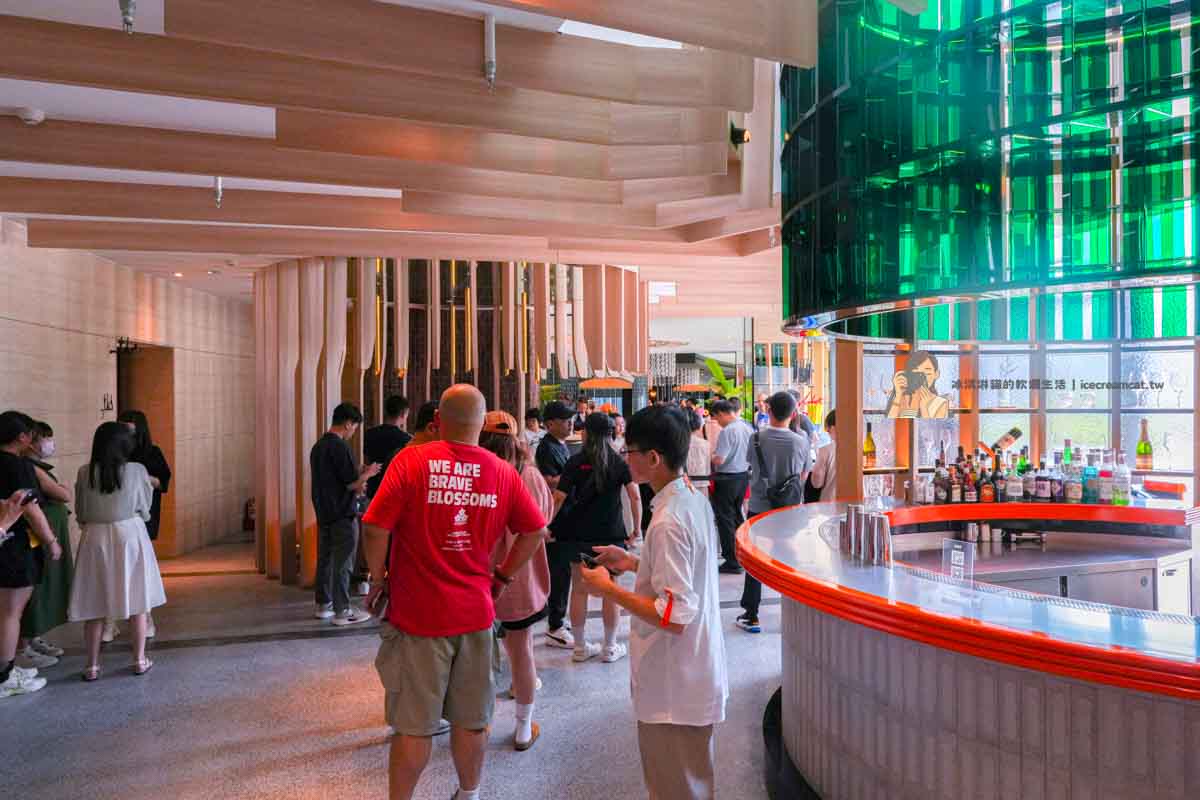 【大直美食】泰市場吃到飽大直英迪格店訂位、價格，台北自助餐推薦(晶華酒店集團) @冰淇淋貓的軟爛生活