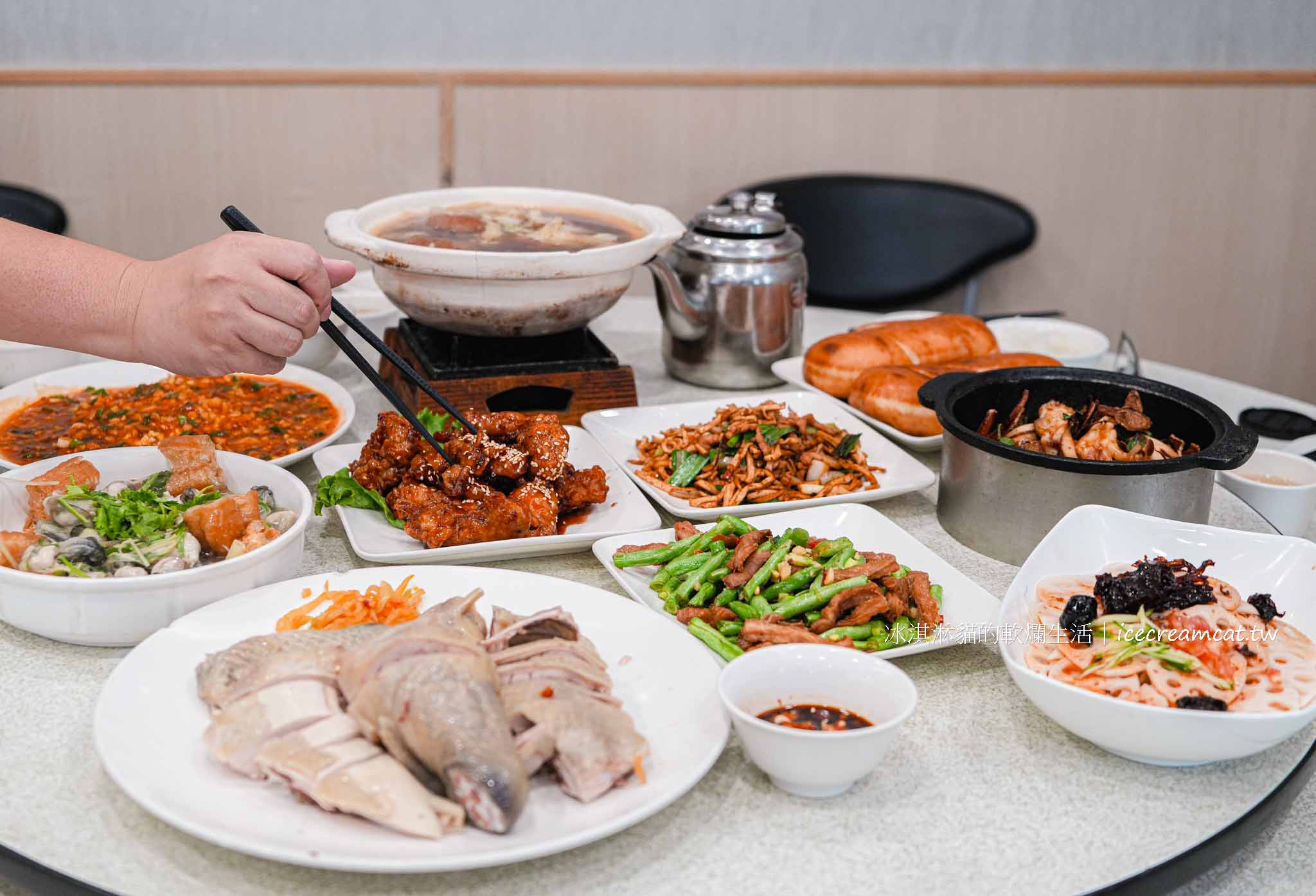 【內湖美食】大湖餐館｜碧湖公園旁30年老字號熱炒店，菜單必點京都排骨 @冰淇淋貓的軟爛生活