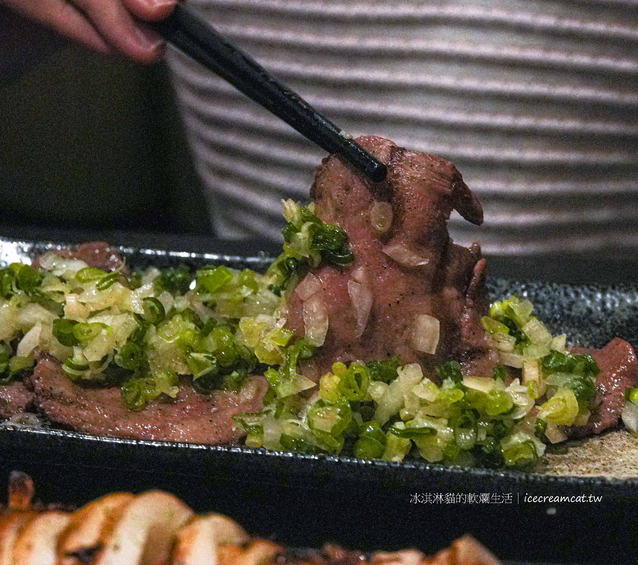 【三重居酒屋推薦】老串角居酒屋三重店｜評價高的串燒熱炒日本料理 @冰淇淋貓的軟爛生活