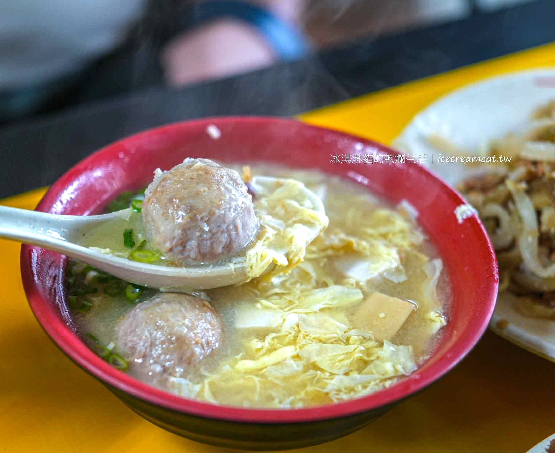 【南港美食】永吉涼麵 後山埤捷運站必吃涼麵！份量大、排隊也值得的經典涼麵 @冰淇淋貓的軟爛生活