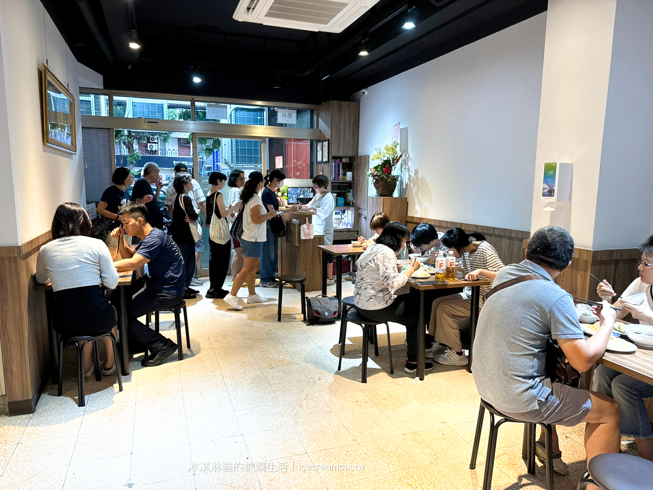 川畝園麵食館｜米其林推薦美食新地址台北市承德路二段120號（9月份搬遷民權西路和雙連站附近） @冰淇淋貓的軟爛生活