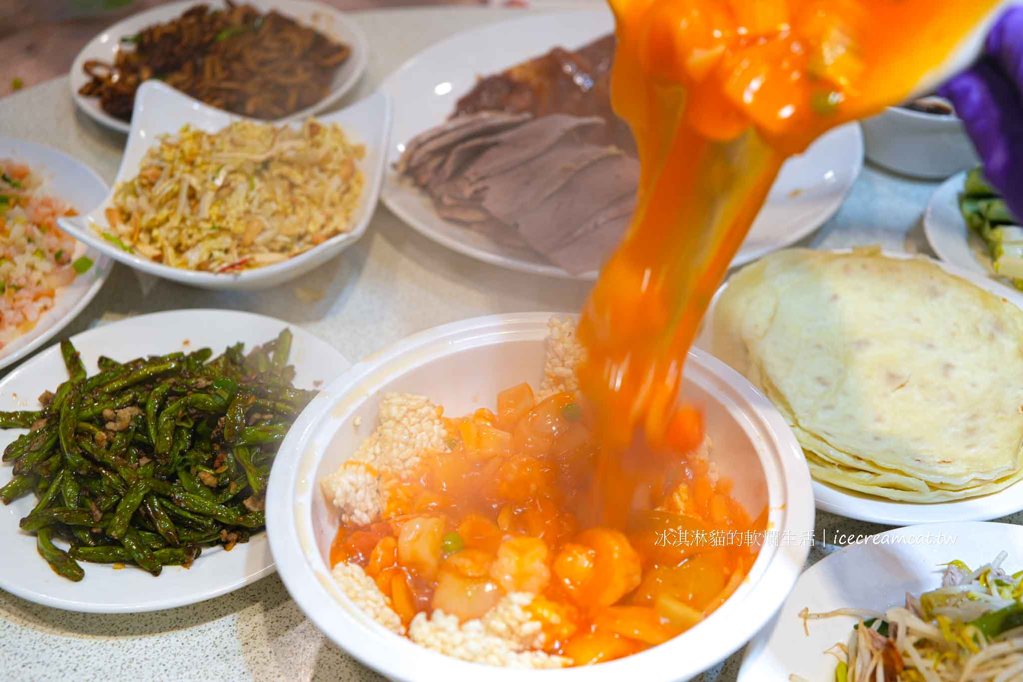 後山埤【富順樓】台北平價烤鴨推薦｜菜單必點烤鴨高CP值的北方合菜餐廳 @冰淇淋貓的軟爛生活