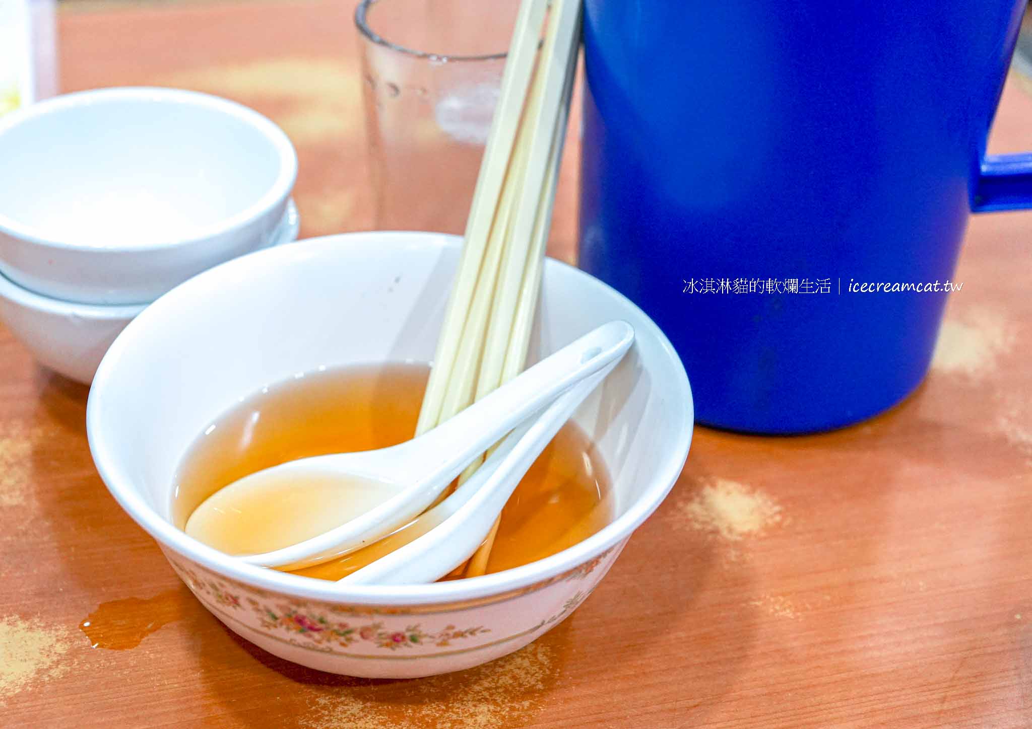 【香港西營盤美食】坤記煲仔小菜｜米其林必比登推薦，港味煲仔飯必吃名店 @冰淇淋貓的軟爛生活