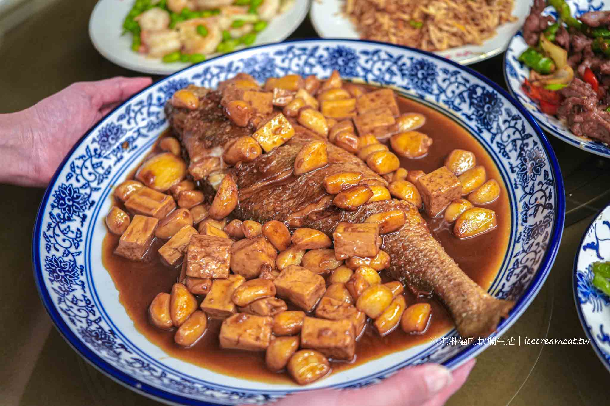 【內湖餐廳】六品小館內湖店|台北40年江浙合菜餐廳,必點豆干肉絲 @冰淇淋貓的軟爛生活 【內湖餐廳】六品小館內湖店|台北40年江浙合菜餐廳,必點豆干肉絲 @冰淇淋貓的軟爛生活