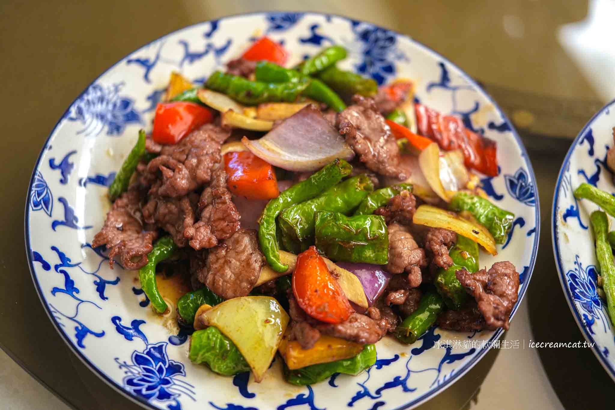 【內湖餐廳】六品小館內湖店|台北40年江浙合菜餐廳,必點豆干肉絲 @冰淇淋貓的軟爛生活 【內湖餐廳】六品小館內湖店|台北40年江浙合菜餐廳,必點豆干肉絲 @冰淇淋貓的軟爛生活