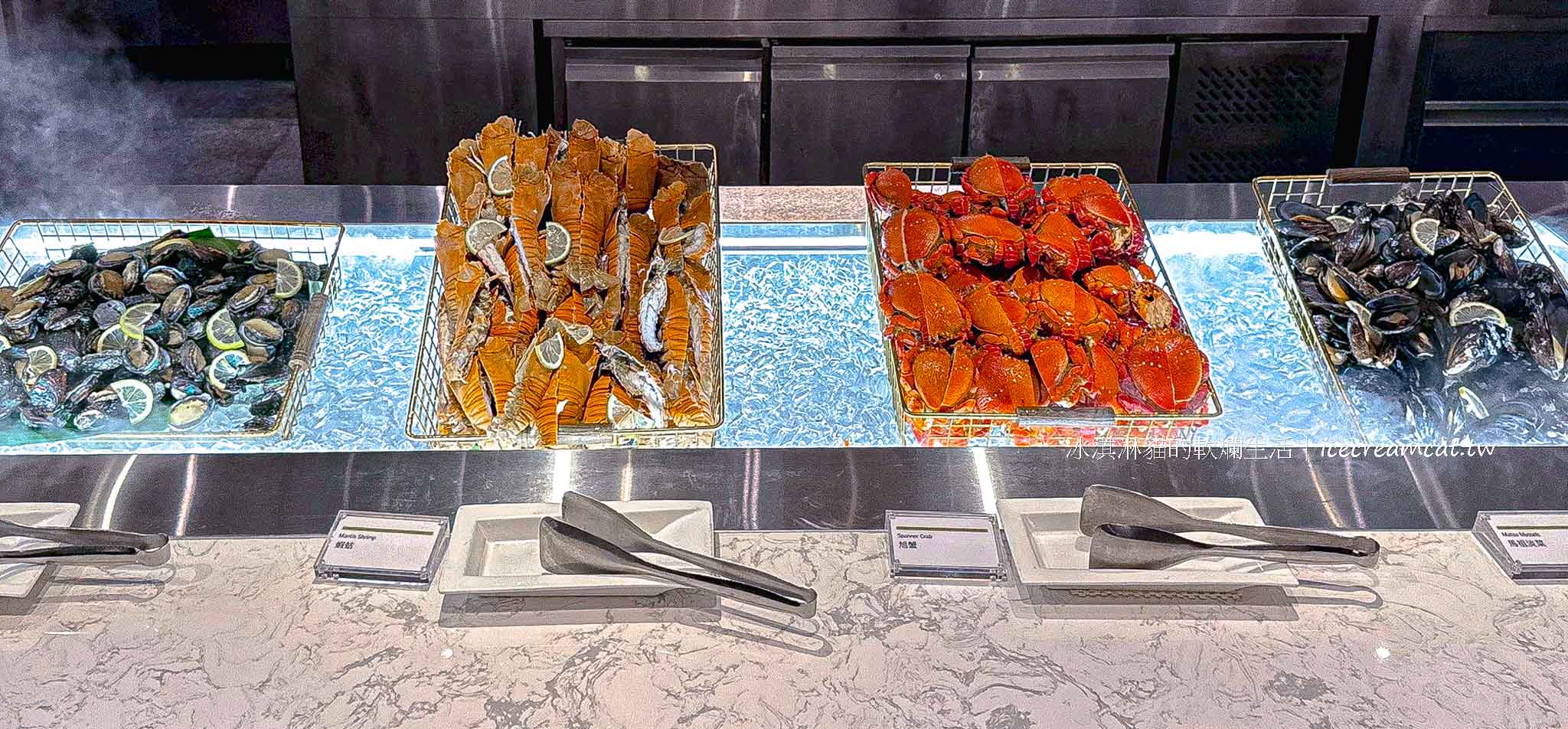 改裝後【探索廚房吃到飽】台北寒舍艾美酒店飯店自助餐價格與訂位，信義區Buffet @冰淇淋貓的軟爛生活