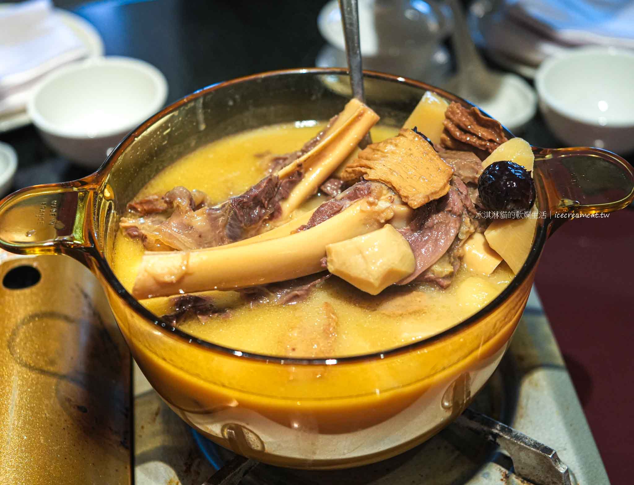 【粵亮廣式料理】南港高檔粵菜餐廳｜台北六福萬怡酒店必吃烤鴨、戰斧牛排 @冰淇淋貓的軟爛生活