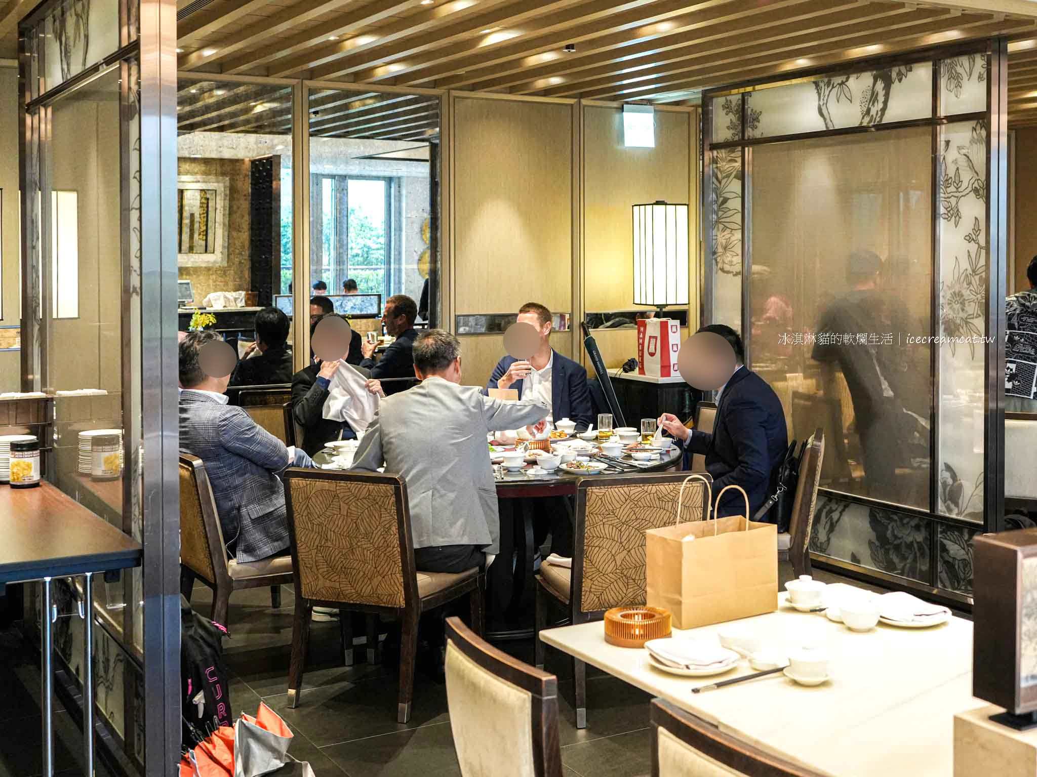 【粵亮廣式料理】南港高檔粵菜餐廳｜台北六福萬怡酒店必吃烤鴨、戰斧牛排 @冰淇淋貓的軟爛生活