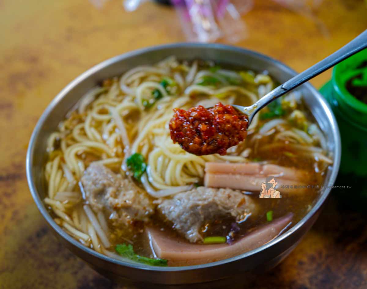 江子翠美食｜松柏街肉羹麵菜單必點肉羹湯 乾麵 魷魚羹，板橋小吃大排長龍 @冰淇淋貓的軟爛生活