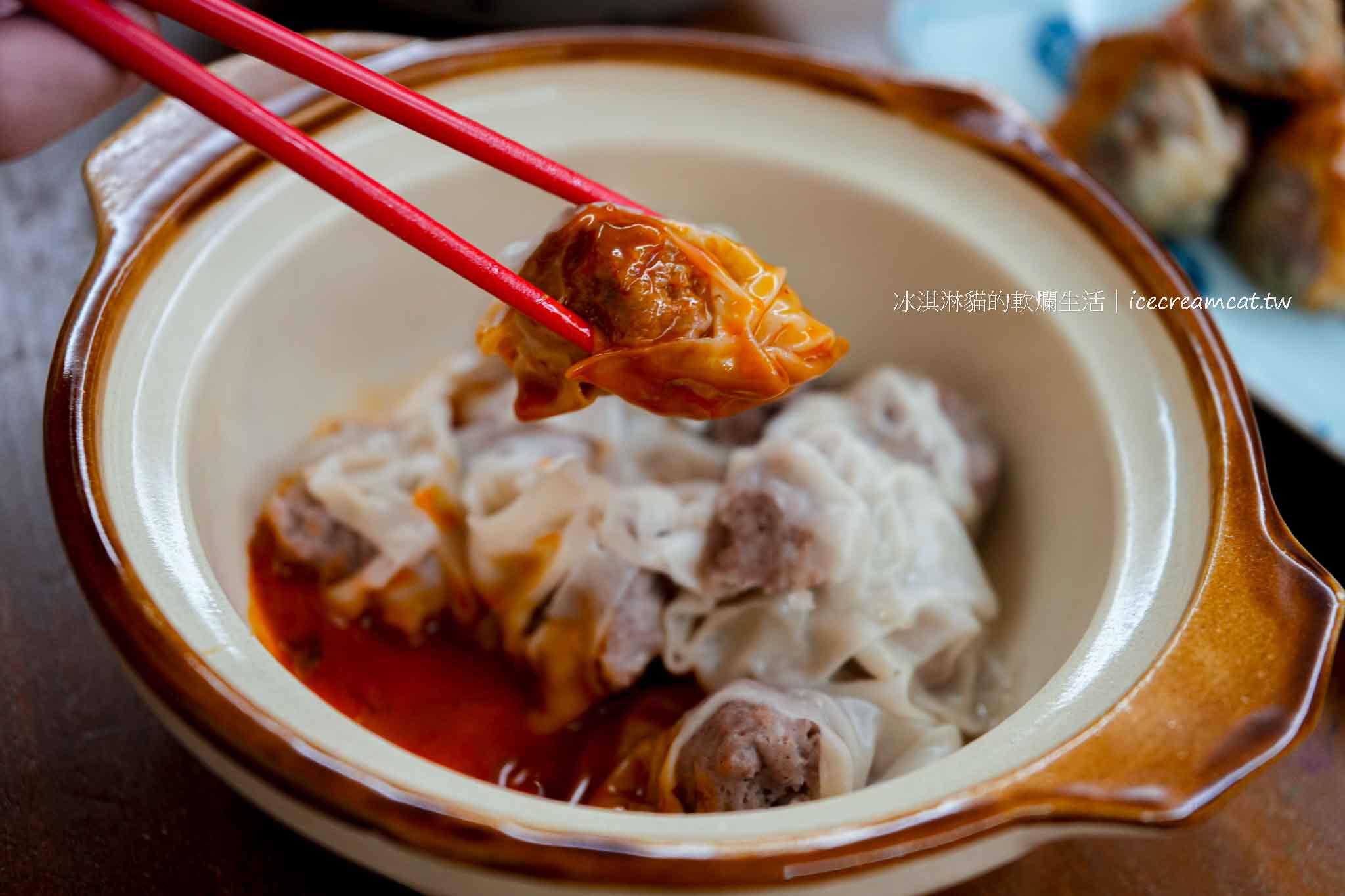 【鹿港美食】圓環頂麵食館在鹿港天后宮附近美食推薦，在地人大推的銅板小吃 @冰淇淋貓的軟爛生活