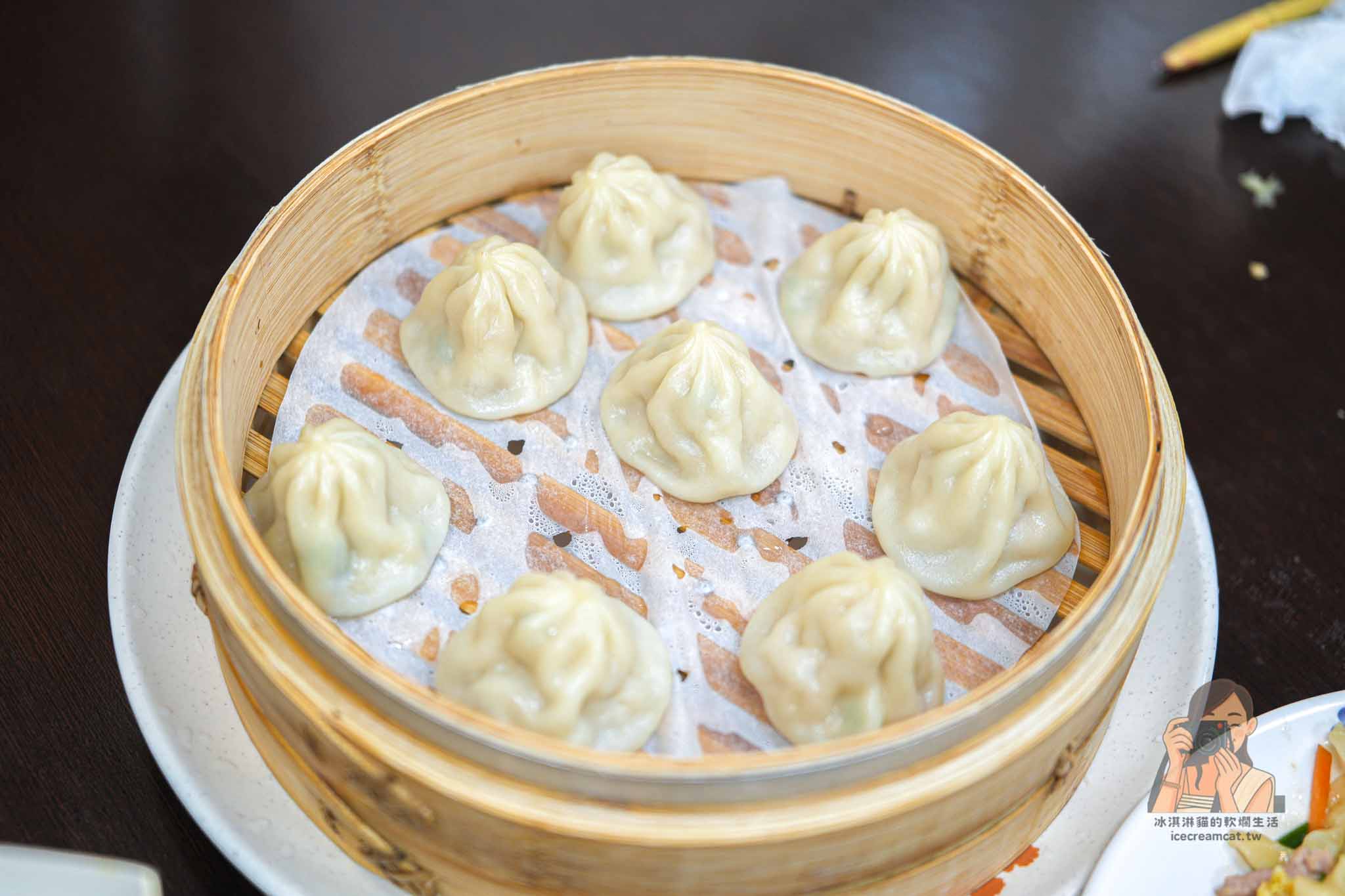 桃園【二畝園麵館】大溪人氣北方麵食，用餐免費停車、菜單必點刀削木須炒麵 @冰淇淋貓的軟爛生活