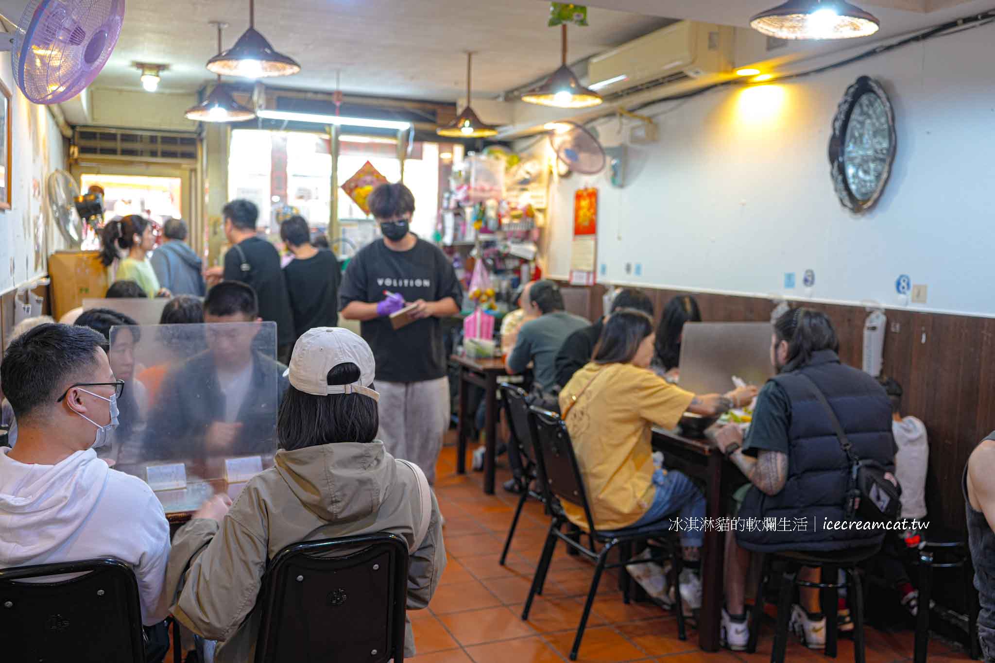 【南京三民站美食】河內河粉是台北超人氣越南生牛肉河粉，食尚玩家也推薦 @冰淇淋貓的軟爛生活