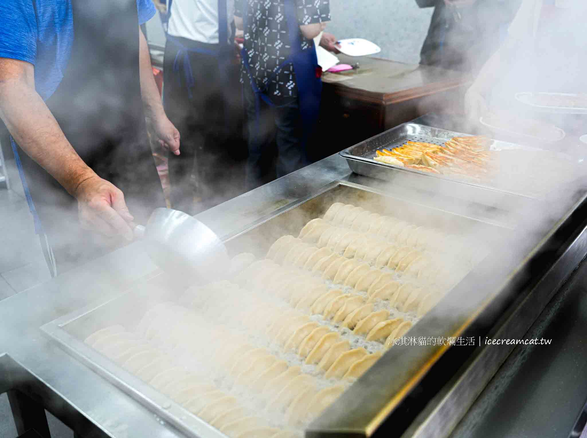 【台北南港美食】珍好鍋貼｜捷運後山埤人氣鍋貼推薦，不油膩的平價鍋貼店 @冰淇淋貓的軟爛生活