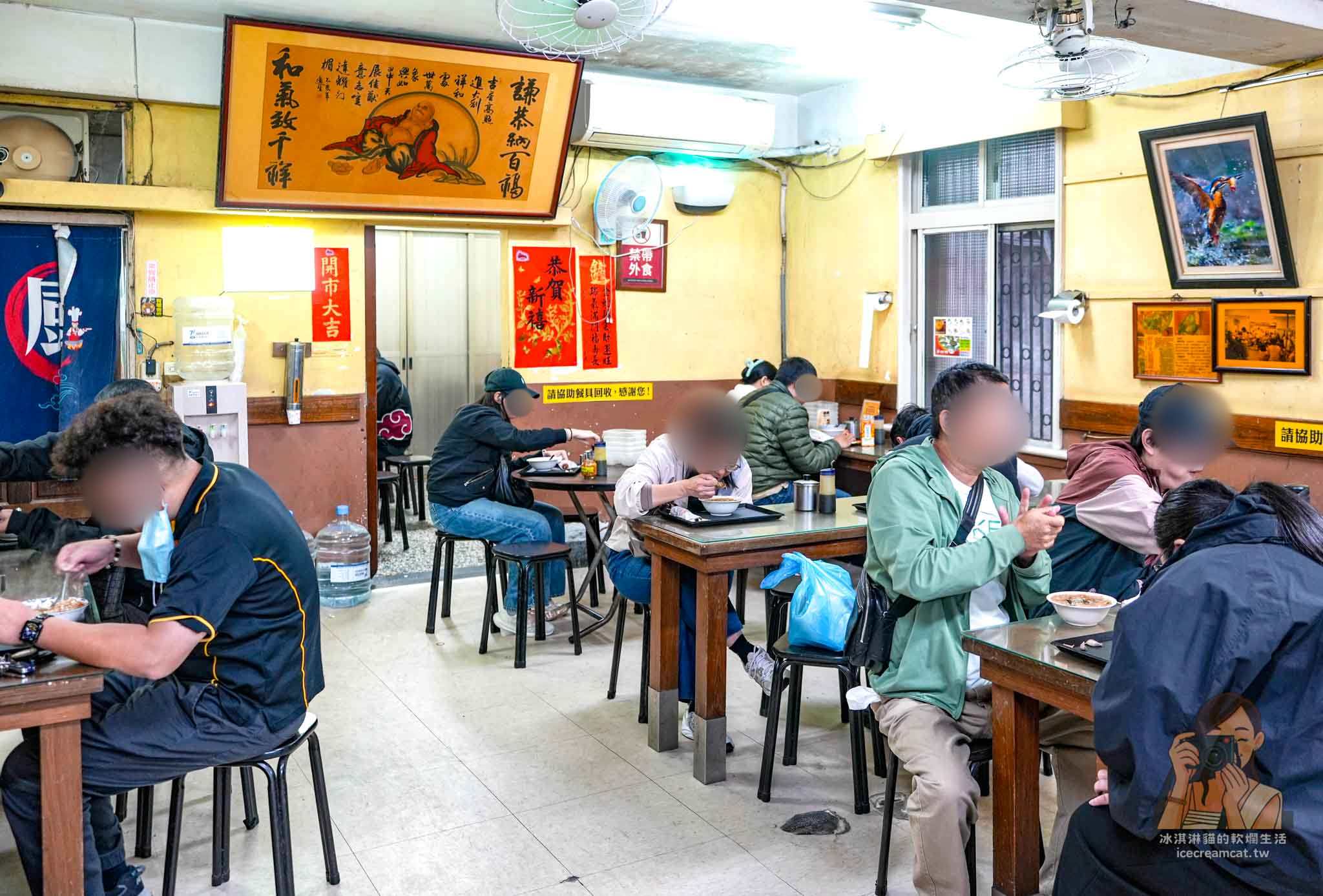 板橋【油庫口蚵仔麵線】谷歌有萬則高評價的麵線與炭烤香腸,捷運新埔站小吃 @冰淇淋貓的軟爛生活 板橋【油庫口蚵仔麵線】谷歌有萬則高評價的麵線與炭烤香腸,捷運新埔站小吃 @冰淇淋貓的軟爛生活