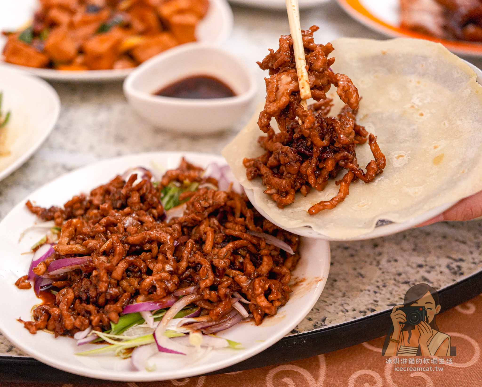 【南港後山埤美食】為福樓必點必點烤鴨、燒臘三拼，外帶便當也優秀 @冰淇淋貓的軟爛生活