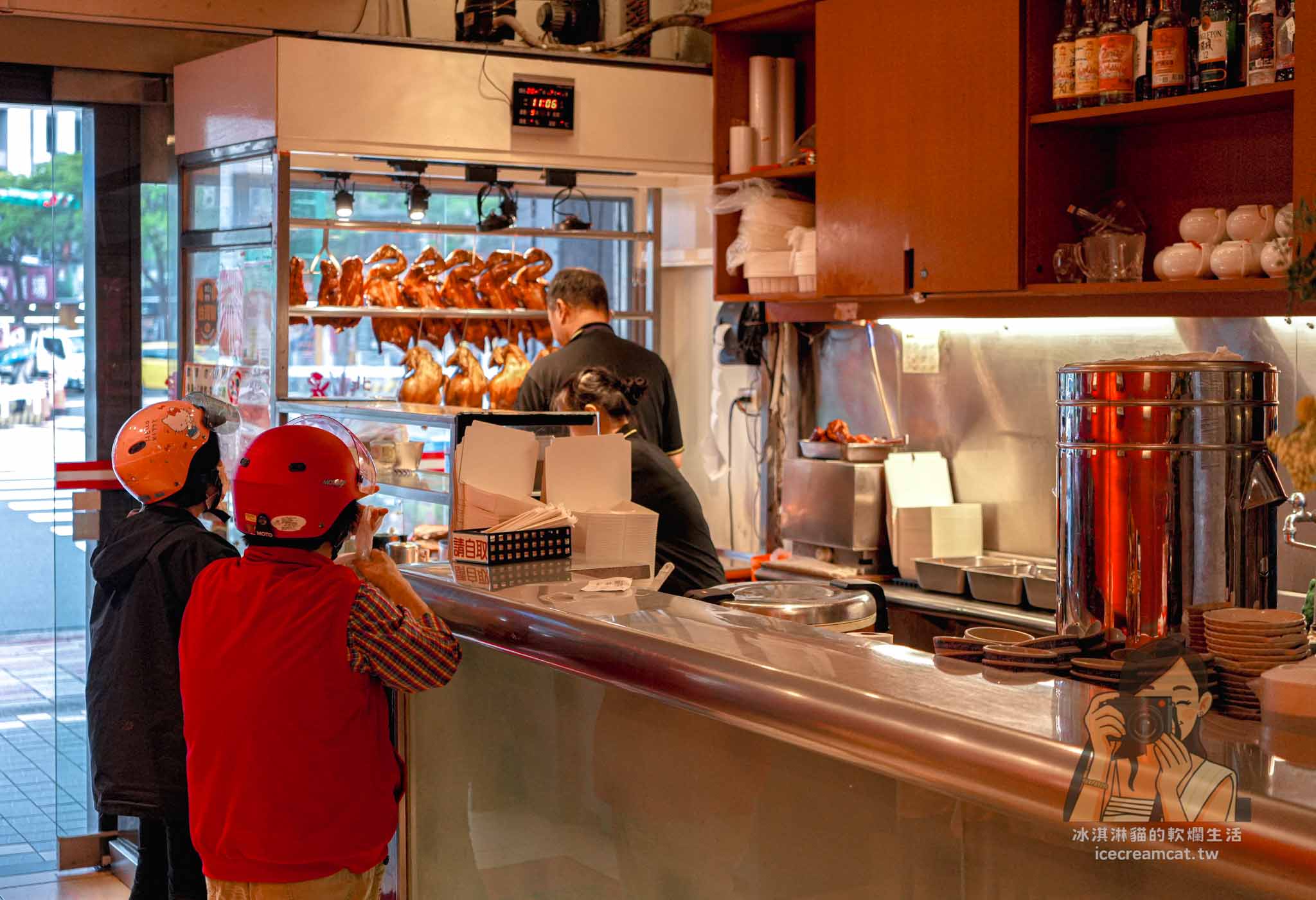 【南港後山埤美食】為福樓必點必點烤鴨、燒臘三拼，外帶便當也優秀 @冰淇淋貓的軟爛生活