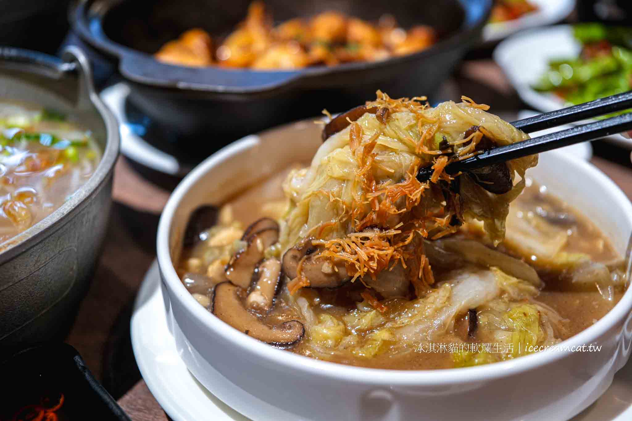 鵝肉川光復店【台北美食】大巨蛋附近台菜，必點老街鵝肉＋芋頭米粉免費續 @冰淇淋貓的軟爛生活