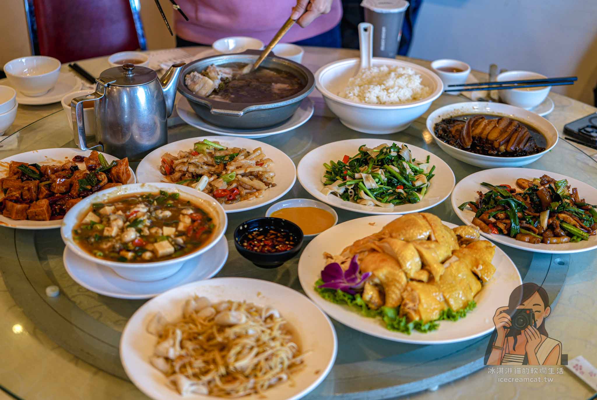 桃園【老地方客家菜】大溪客家餐廳推薦,建議提前訂位!連平日都要客滿 @冰淇淋貓的軟爛生活 桃園【老地方客家菜】大溪客家餐廳推薦,建議提前訂位!連平日都要客滿 @冰淇淋貓的軟爛生活