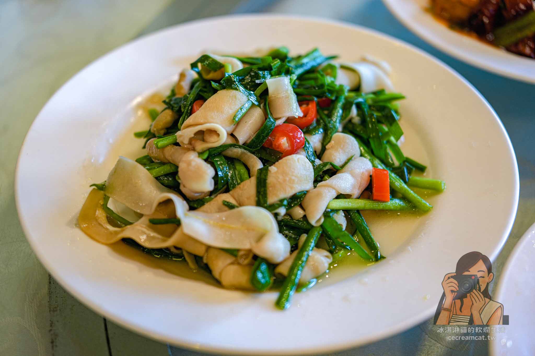 桃園【老地方客家菜】大溪客家餐廳推薦，建議提前訂位！連平日都要客滿 @冰淇淋貓的軟爛生活