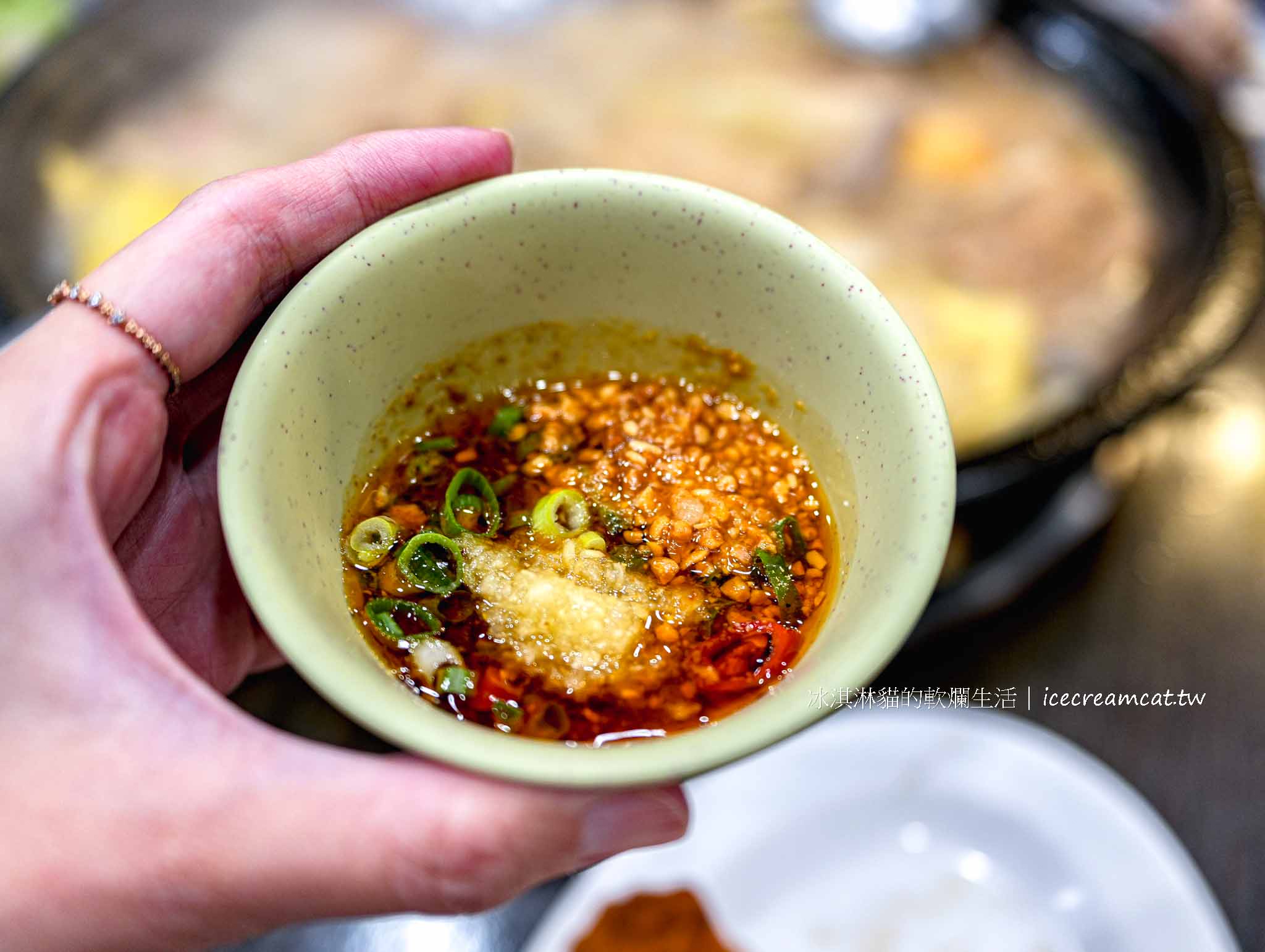 基隆【義美石頭火鍋】無法預約,譽為北台灣最強火鍋餐廳,基隆塔附近美食 @冰淇淋貓的軟爛生活 基隆【義美石頭火鍋】無法預約,譽為北台灣最強火鍋餐廳,基隆塔附近美食 @冰淇淋貓的軟爛生活