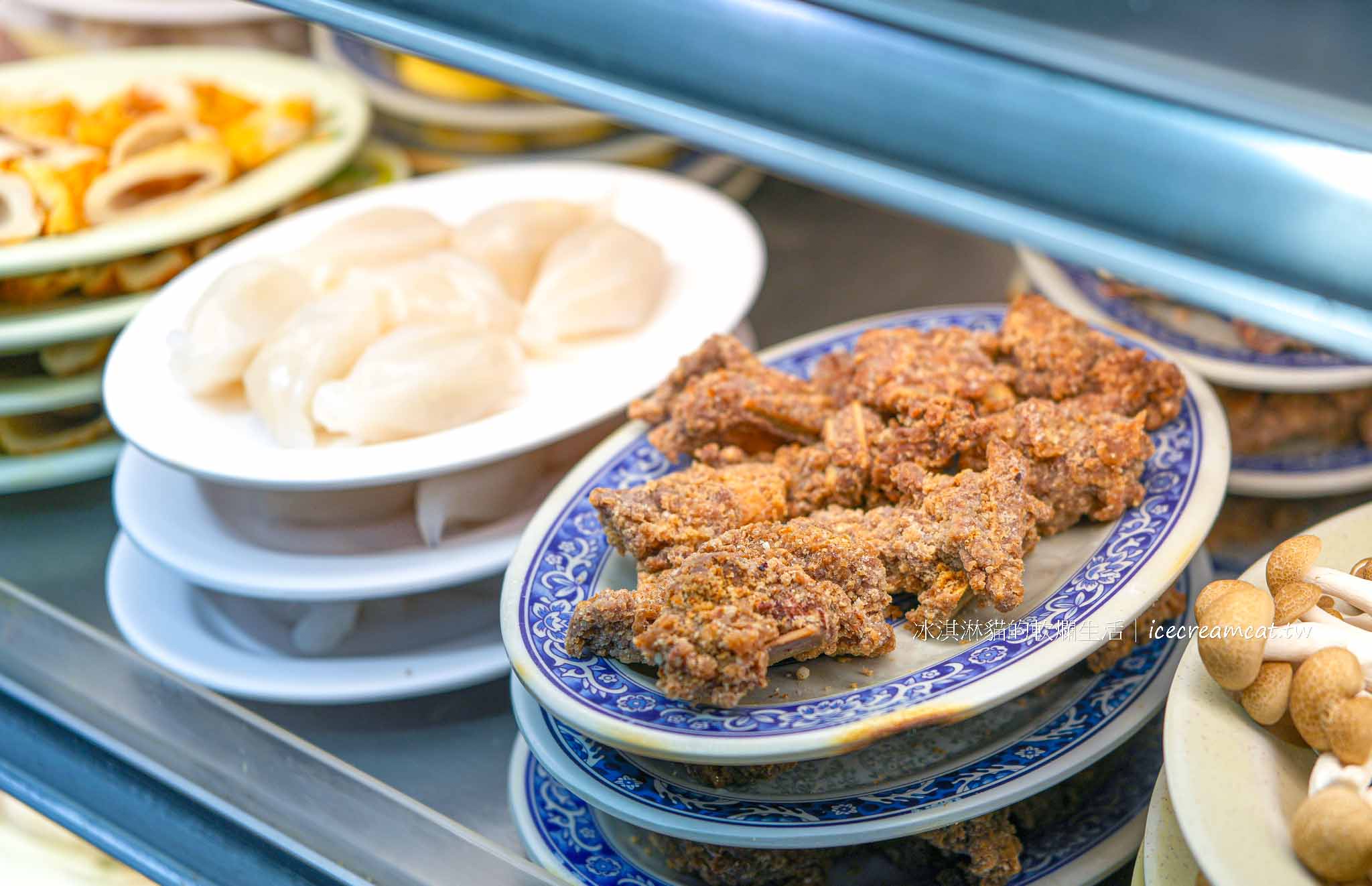 基隆【義美石頭火鍋】無法預約，譽為北台灣最強火鍋餐廳，基隆塔附近美食 @冰淇淋貓的軟爛生活