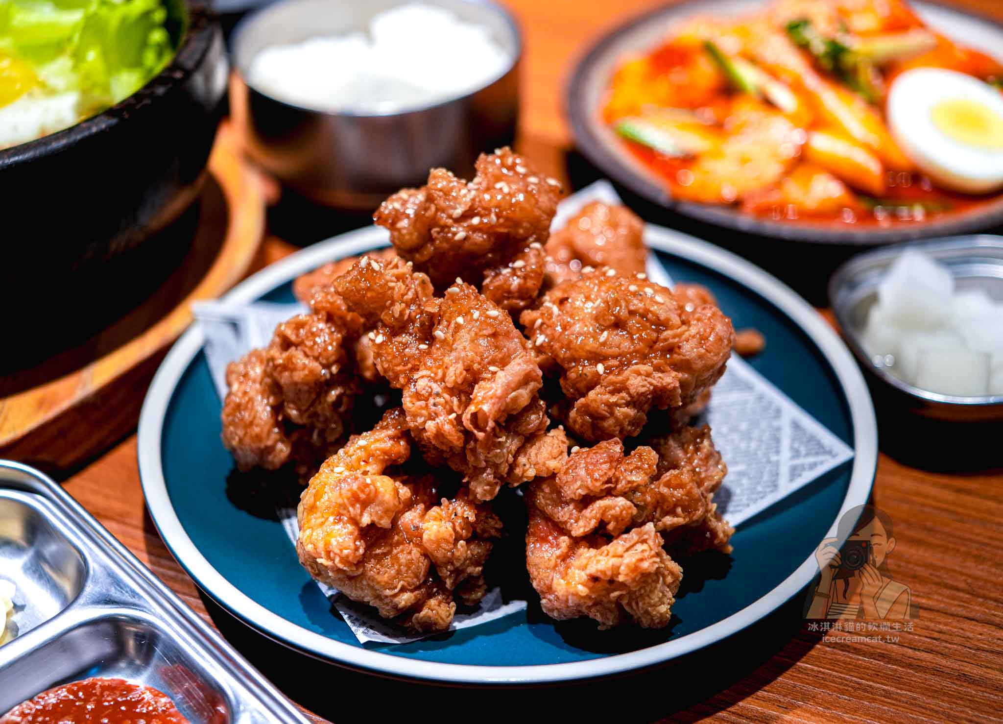 板橋韓式烤肉推薦｜ABV Bar & Kitchen 韓式餐酒館 專人代烤燒肉＋餐酒搭配 @冰淇淋貓的軟爛生活