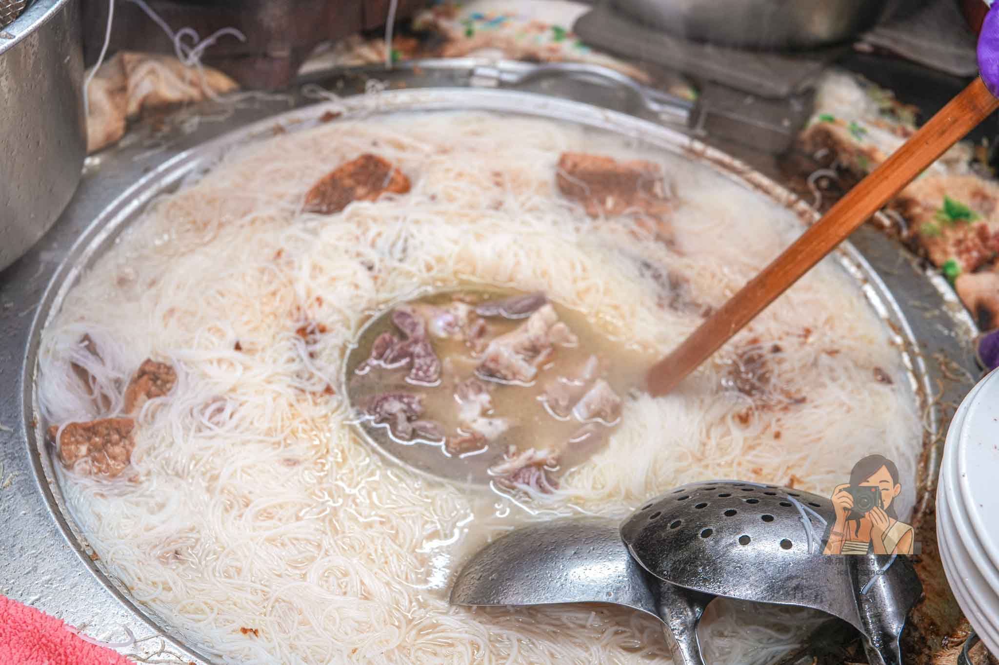 【東門市場美食】羅媽媽米粉湯菜單必點黑白切、湯頭好喝又耐吃的米粉湯 @冰淇淋貓的軟爛生活