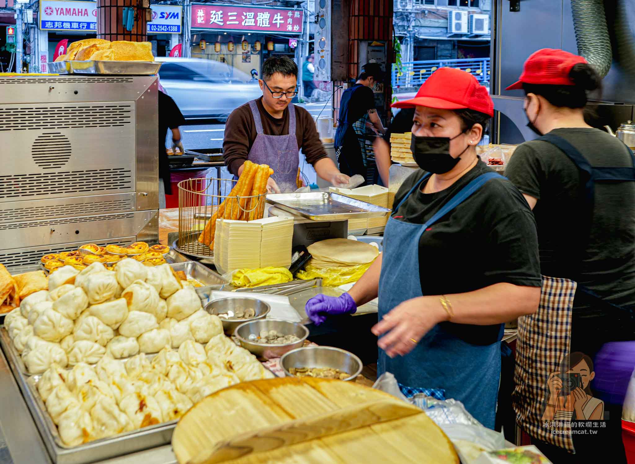 【中山區美食】曾家豆漿｜錦州街宵夜外帶名店，被豆漿耽誤的葡式蛋塔店 @冰淇淋貓的軟爛生活