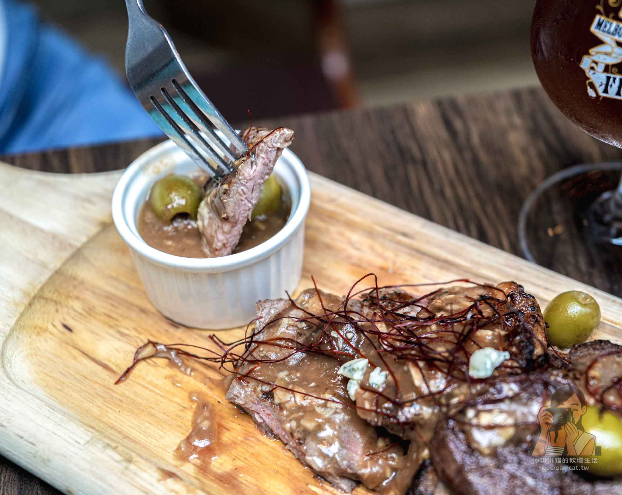 台北東區【ABV Bar & Kitchen】美式餐酒館,忠孝敦化站宵夜、精釀啤酒推薦 @冰淇淋貓的軟爛生活 台北東區【ABV Bar & Kitchen】美式餐酒館,忠孝敦化站宵夜、精釀啤酒推薦 @冰淇淋貓的軟爛生活