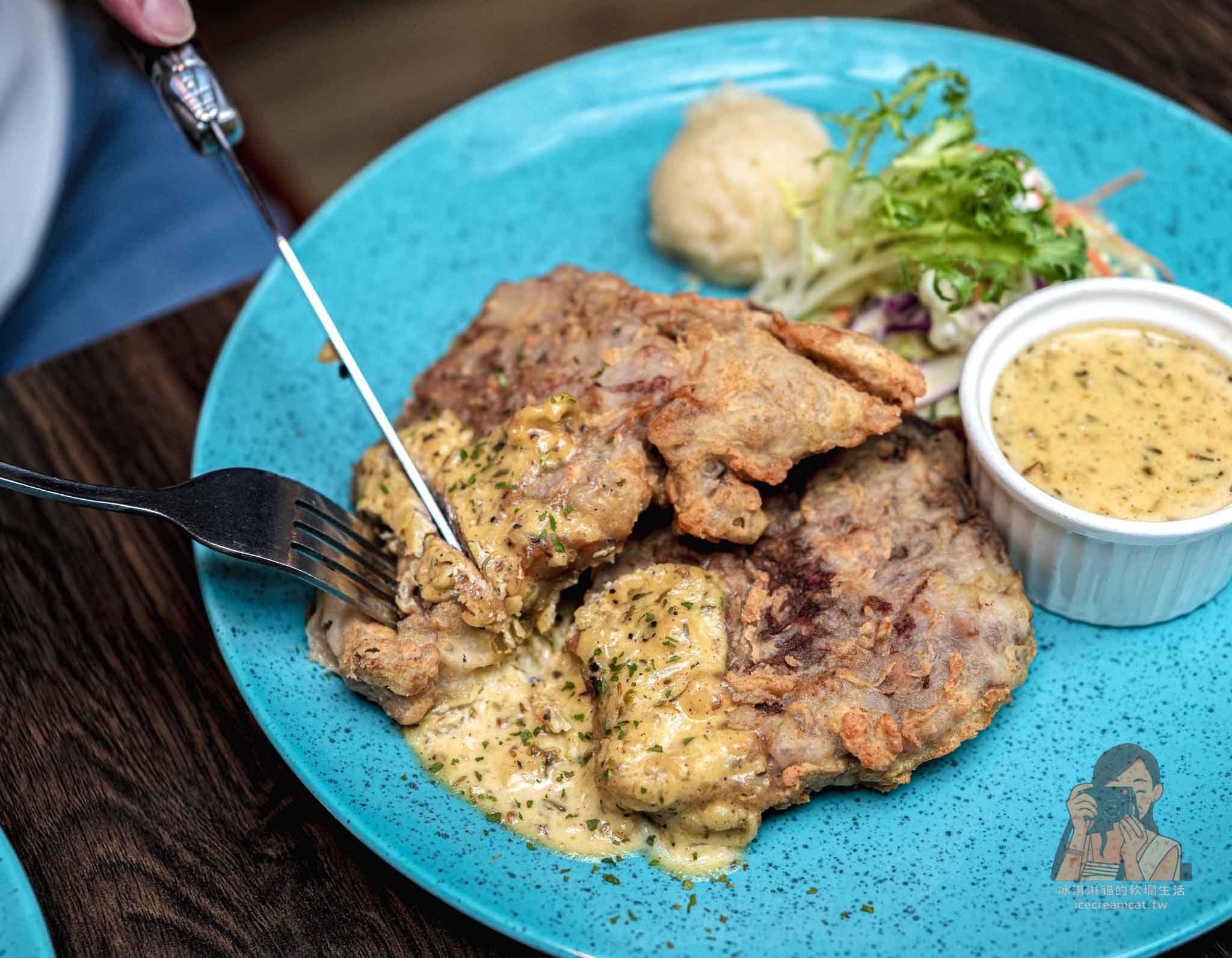 台北東區【ABV Bar & Kitchen】美式餐酒館,忠孝敦化站宵夜、精釀啤酒推薦 @冰淇淋貓的軟爛生活 台北東區【ABV Bar & Kitchen】美式餐酒館,忠孝敦化站宵夜、精釀啤酒推薦 @冰淇淋貓的軟爛生活