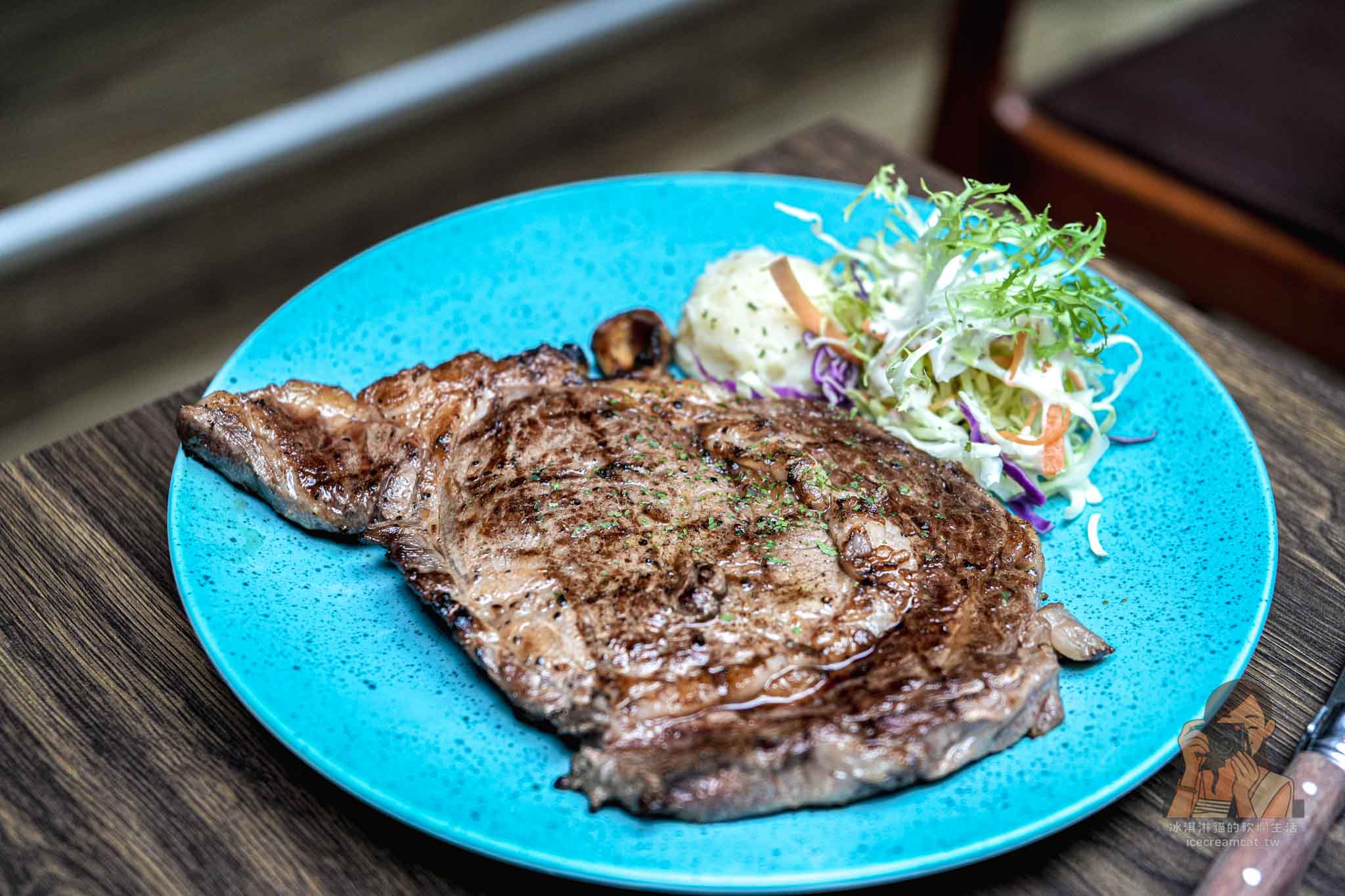 台北東區【ABV Bar &#038; Kitchen】美式餐酒館，忠孝敦化站宵夜、精釀啤酒推薦 @冰淇淋貓的軟爛生活