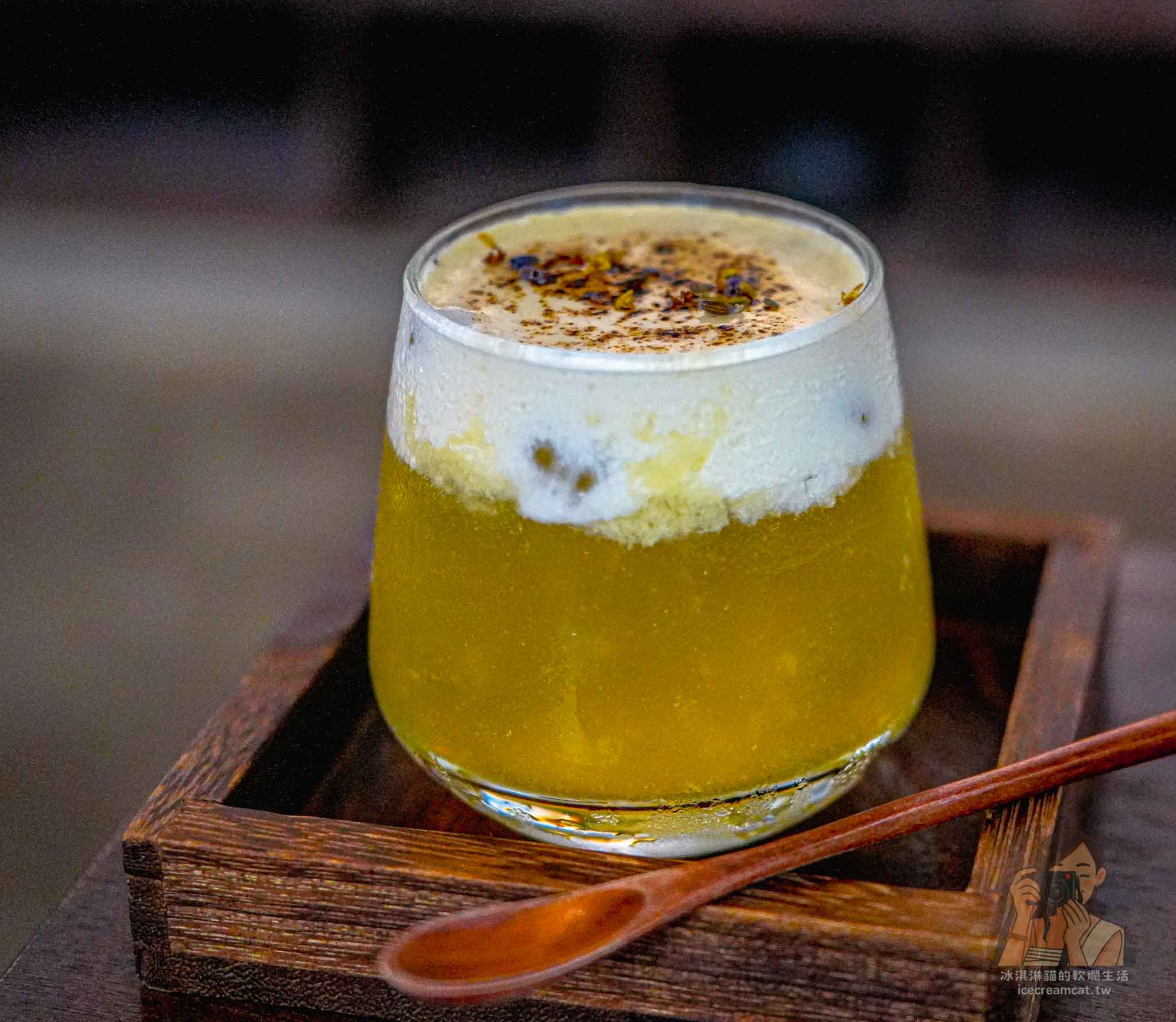 松山【汩咖啡 GU Coffee】國父紀念館、小巨蛋附近日式咖啡店，自家烘培咖啡 @冰淇淋貓的軟爛生活