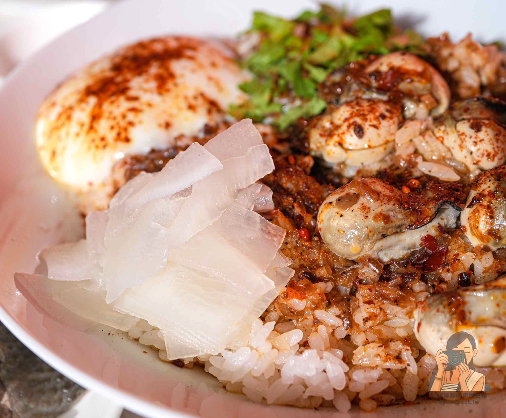 【桃園美食】海料理海米粉(中平店) 爆量干貝滷肉飯太犯規，麻油麵線和海鮮米粉也是必點 @冰淇淋貓的軟爛生活