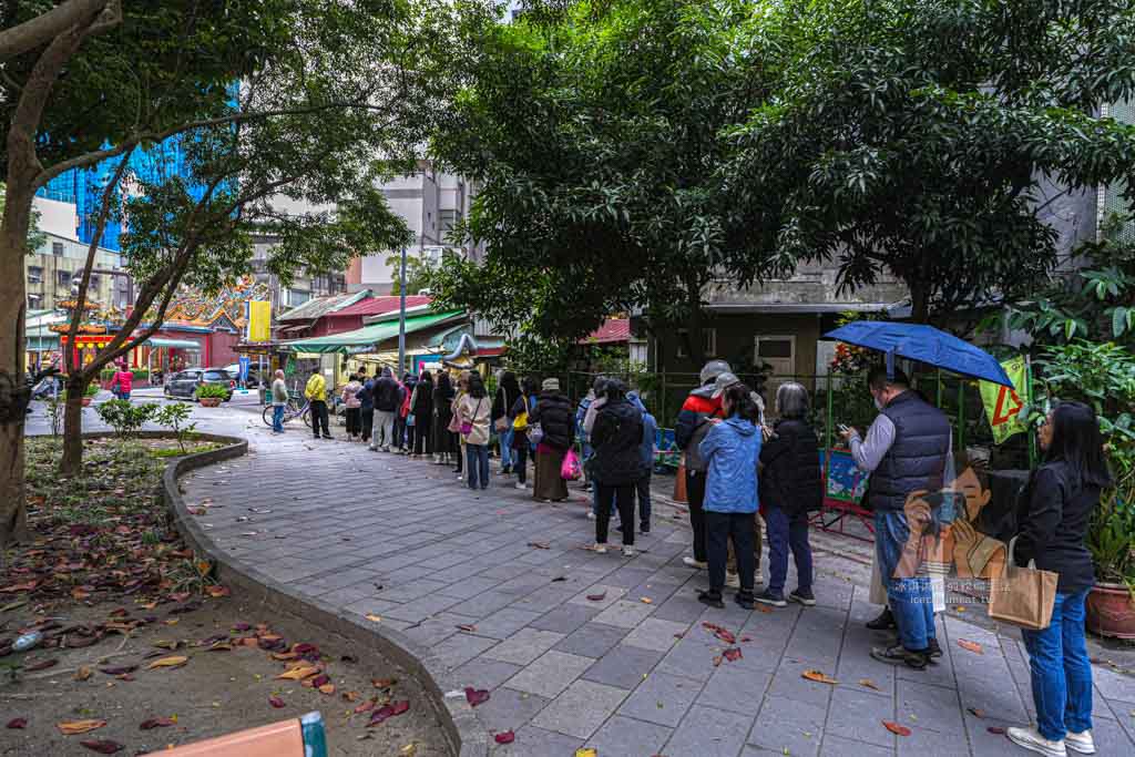 【安東街彰化肉圓】台北大安排隊肉圓，生肉圓買十送一、忠孝復興站美食推薦 @冰淇淋貓的軟爛生活