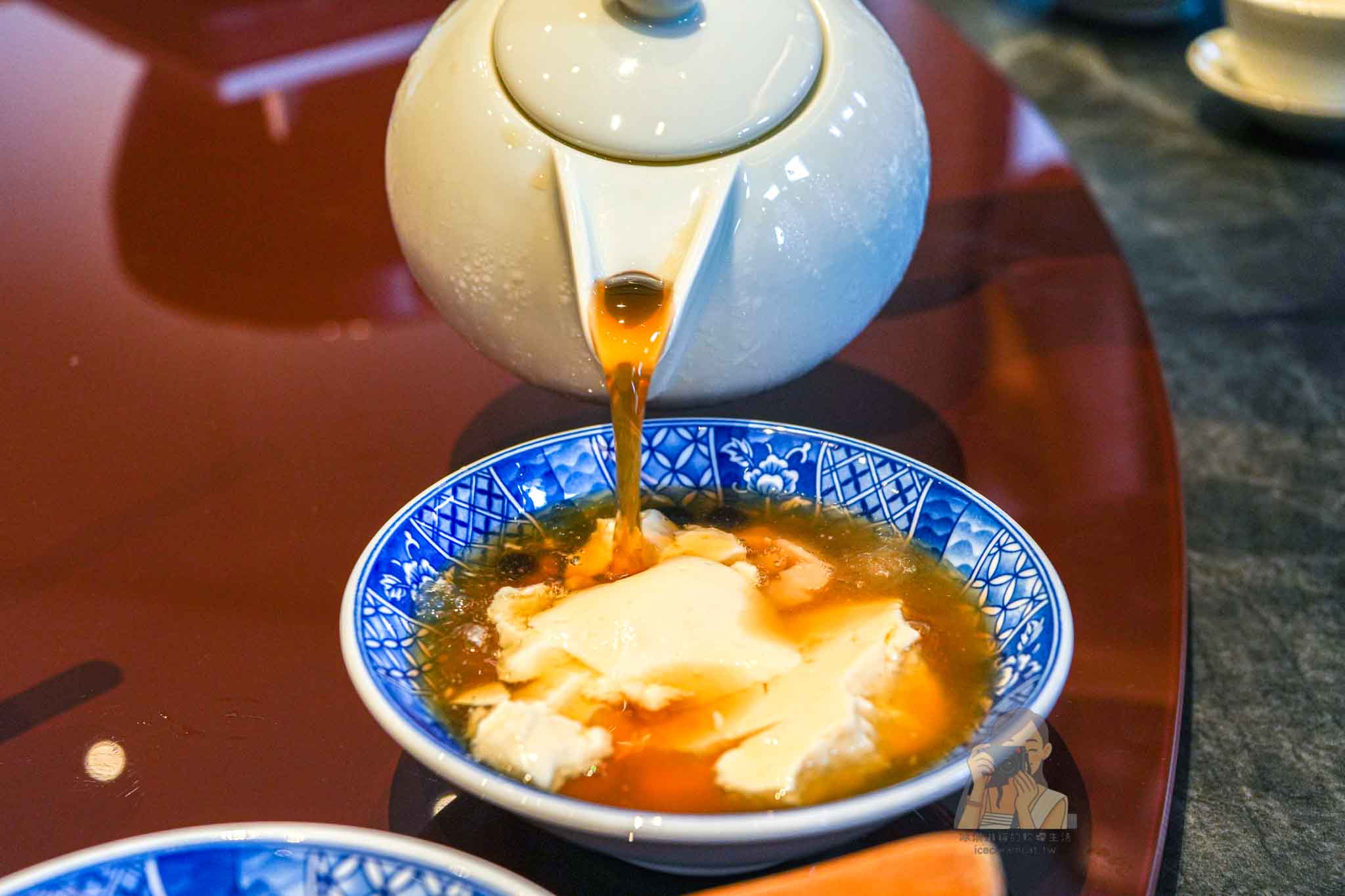 【北投美食】泉源閣 Bando Club｜ 晶華酒店集團 北投晶泉丰旅台式辦桌菜，總舖師烤鴨六吃 @冰淇淋貓的軟爛生活