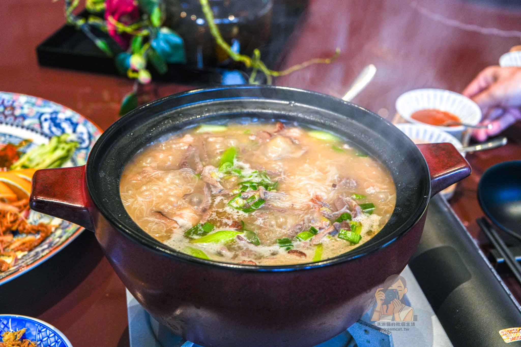 【北投美食】泉源閣 Bando Club｜ 晶華酒店集團 北投晶泉丰旅台式辦桌菜，總舖師烤鴨六吃 @冰淇淋貓的軟爛生活