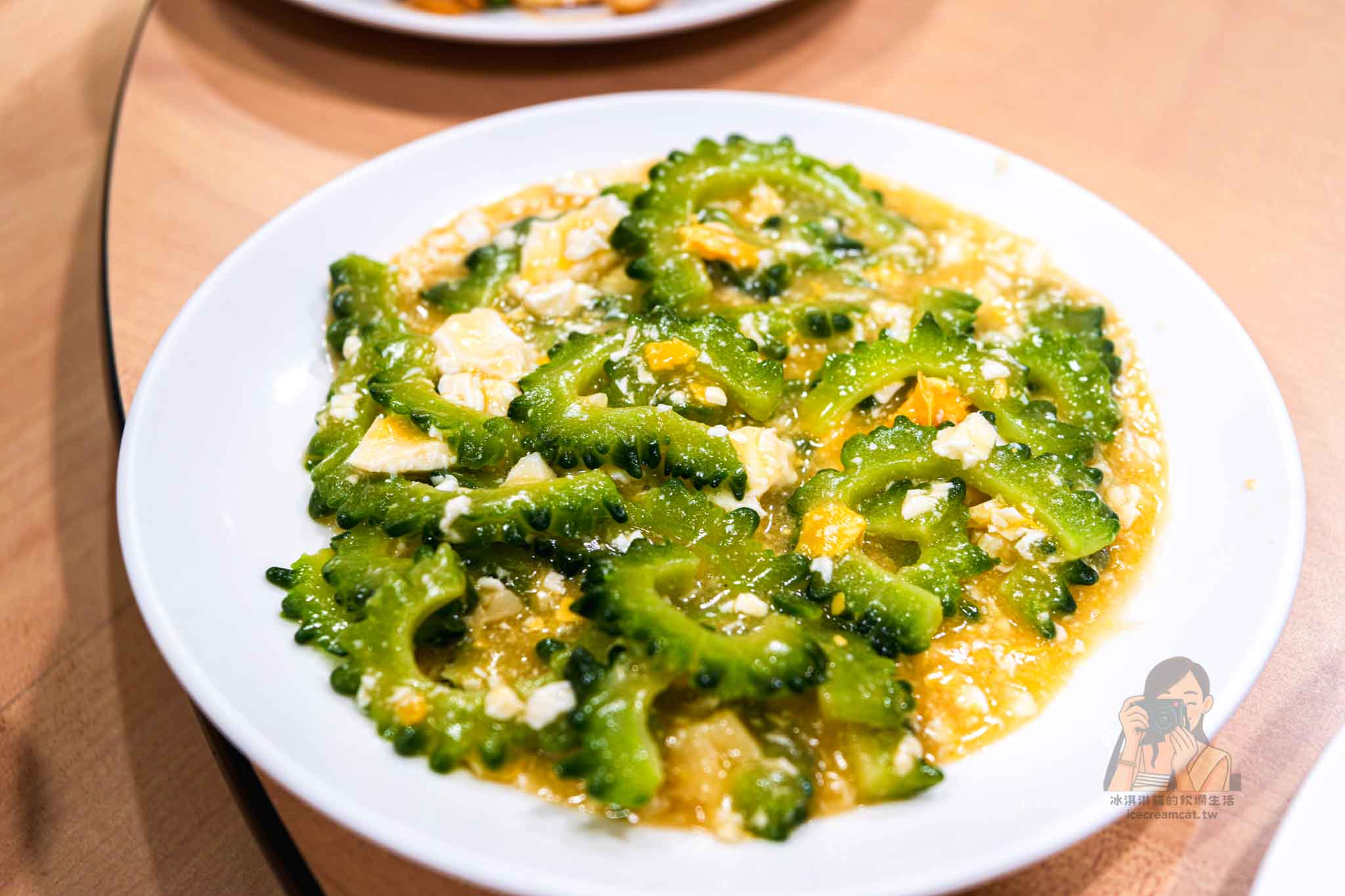 天母美食｜阿甘小館中山北路七段 30年老店，菜單必吃鹽焗雞與熱炒 @冰淇淋貓的軟爛生活