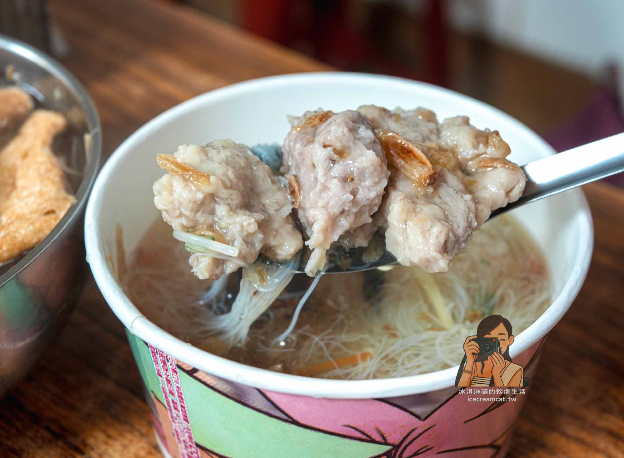 【北投美食】上全肉羹 北投市場巷弄排隊小吃，早餐就能吃到的在地肉羹 @冰淇淋貓的軟爛生活
