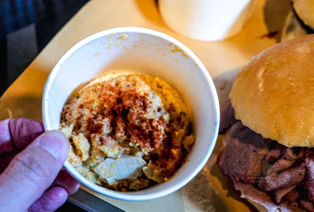 忠孝復興美食【Que&Go】南港Bogart’s Smokehouse分店，BBQ漢堡外帶店 @冰淇淋貓的軟爛生活